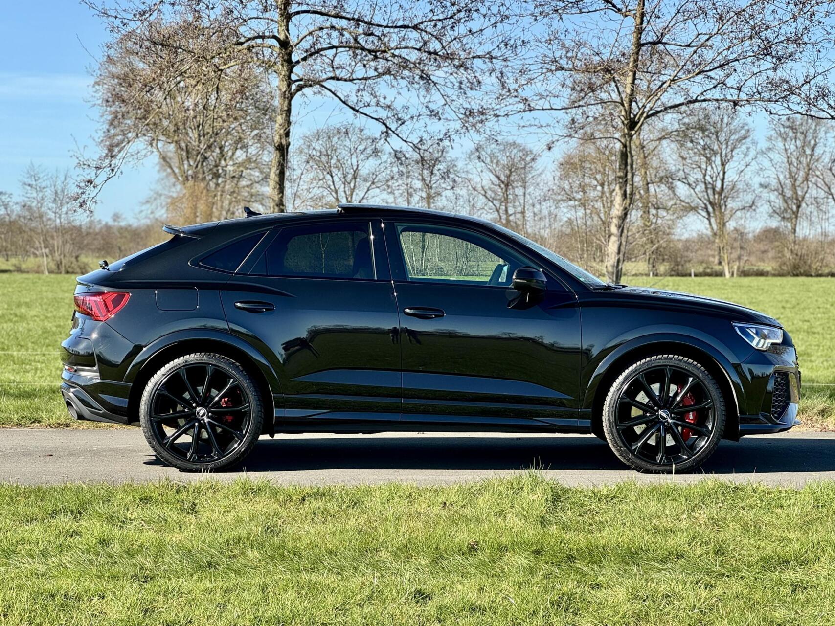 Foto van Audi RS Q3 Sportback