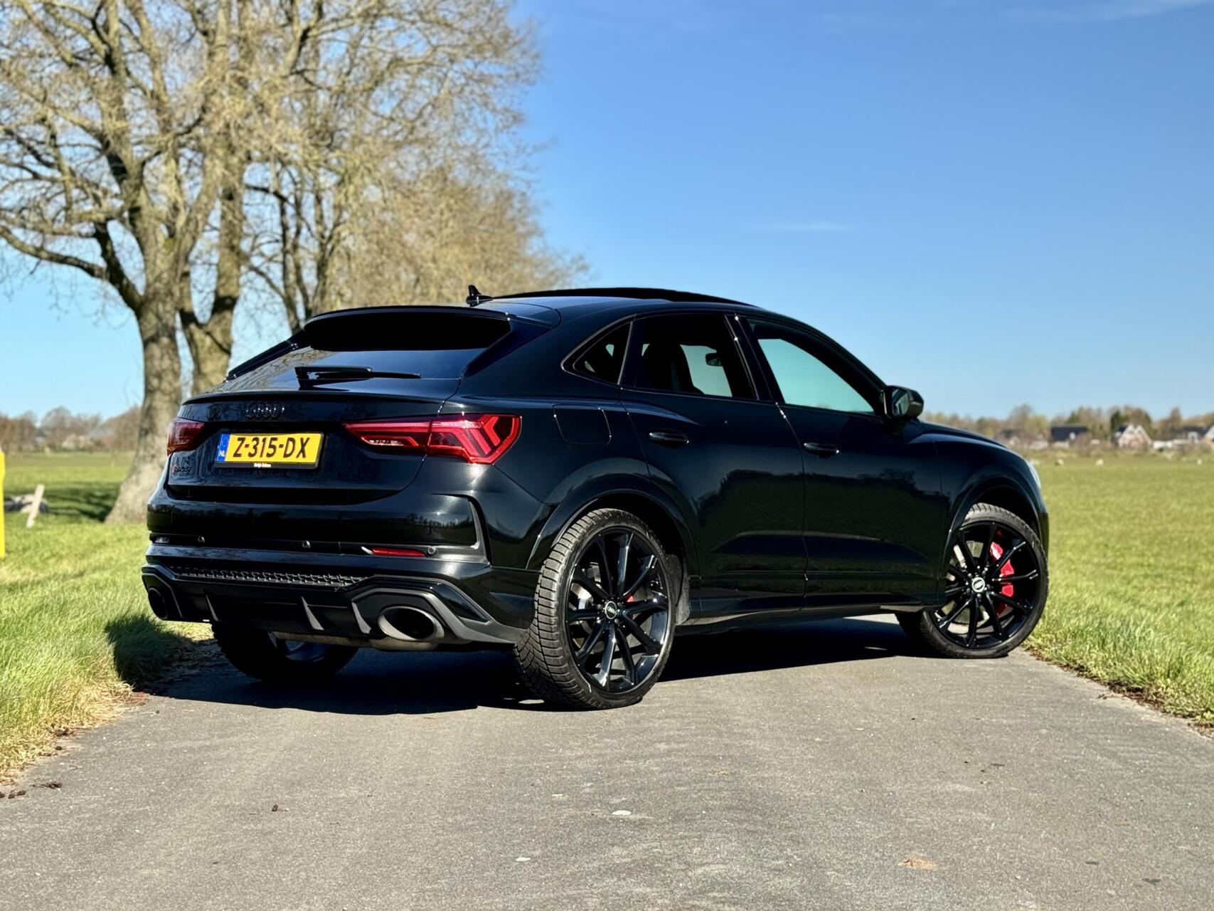 Foto van Audi RS Q3 Sportback