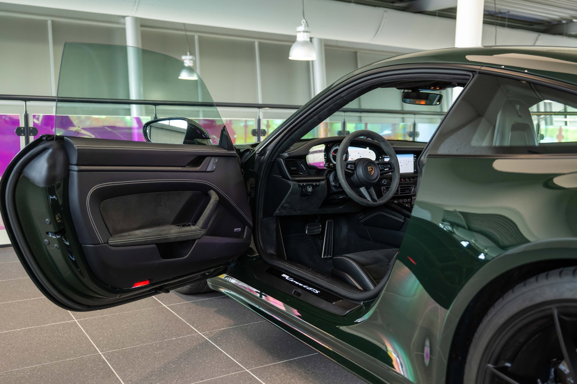 Foto van Porsche 911 Carrera 4 GTS