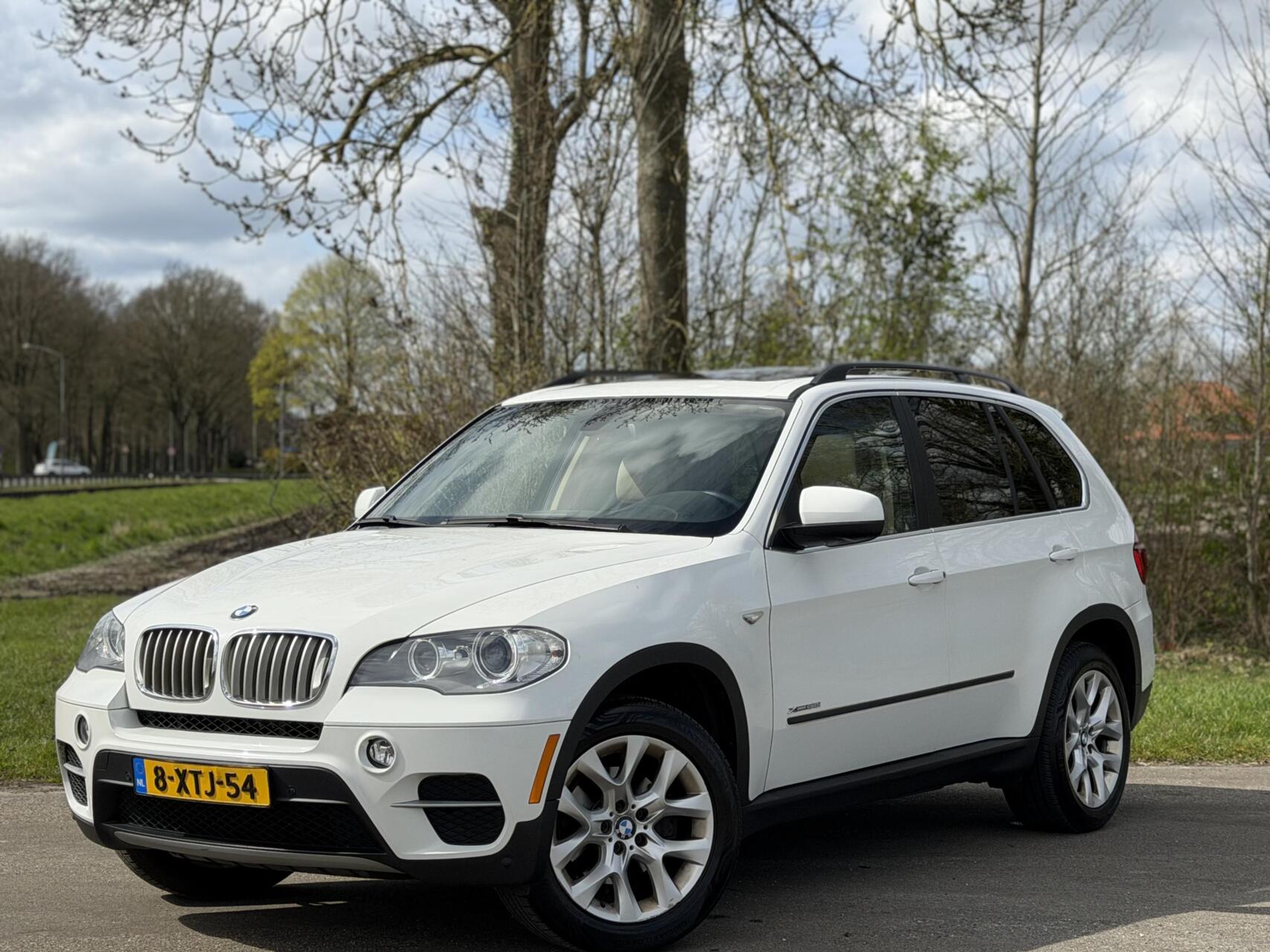BMW X5 xDrive35i Executive 7 persoons/Pano/Facelift/306Pk 2013 - voorkant