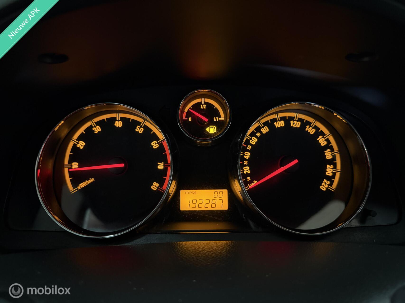 Foto van Opel Antara