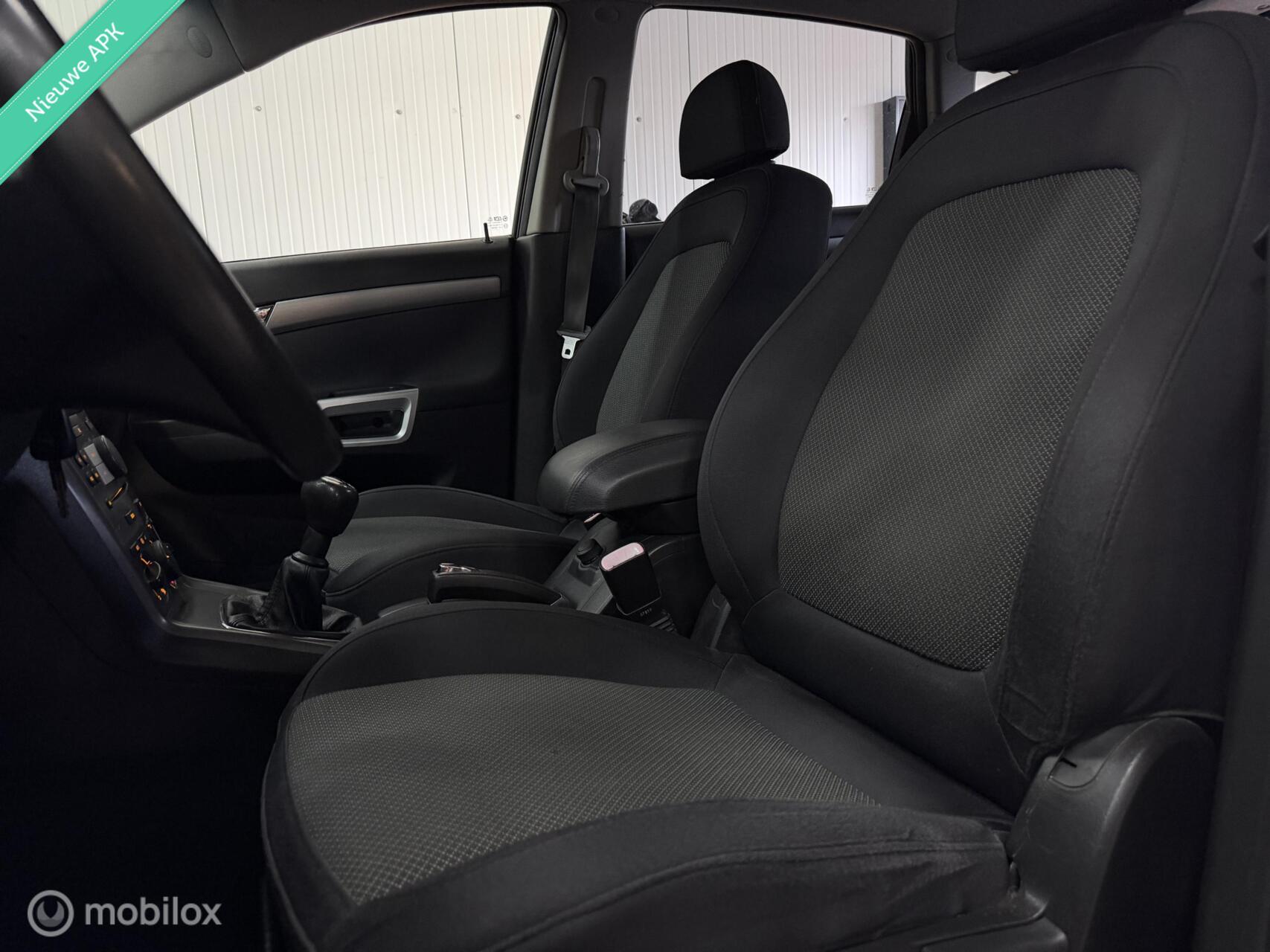 Foto van Opel Antara