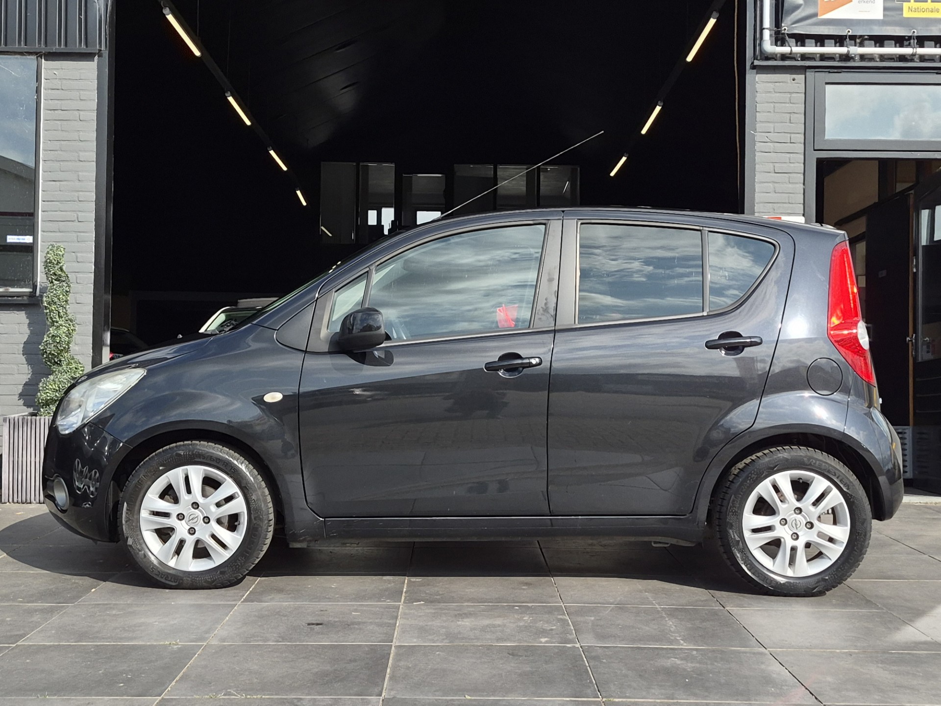 Foto van Opel Agila