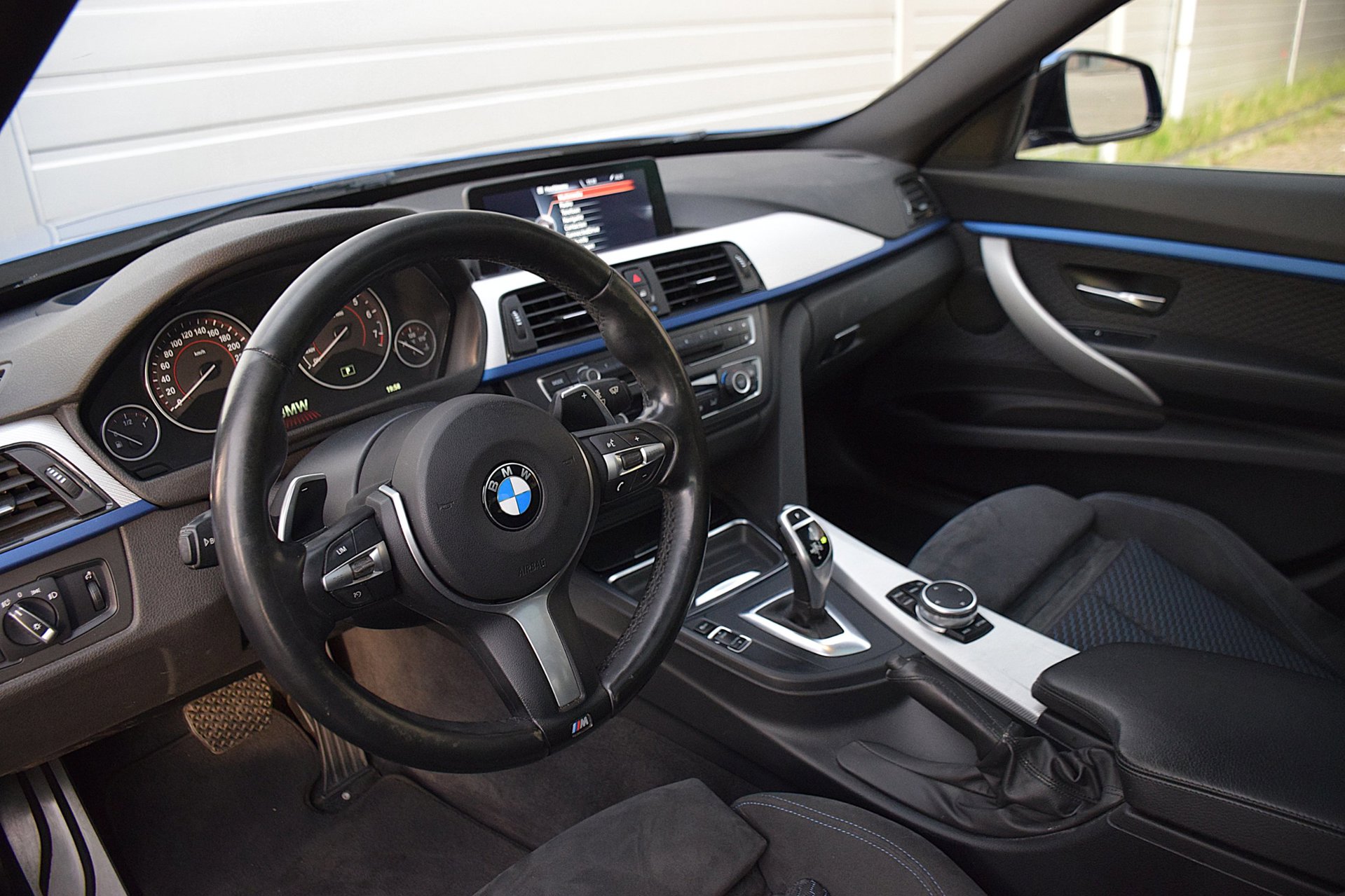 Foto van BMW 320i