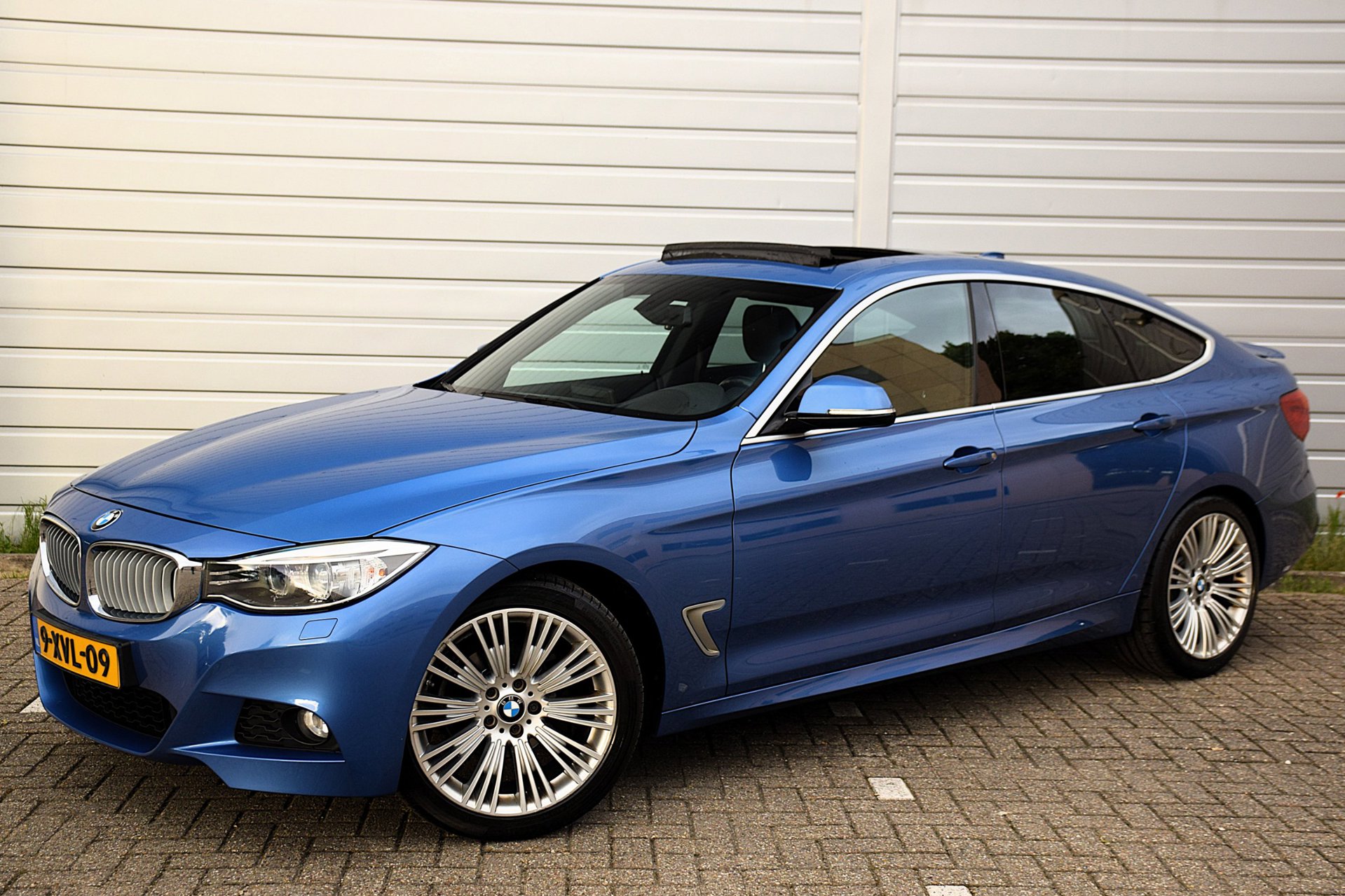 Foto van BMW 320i
