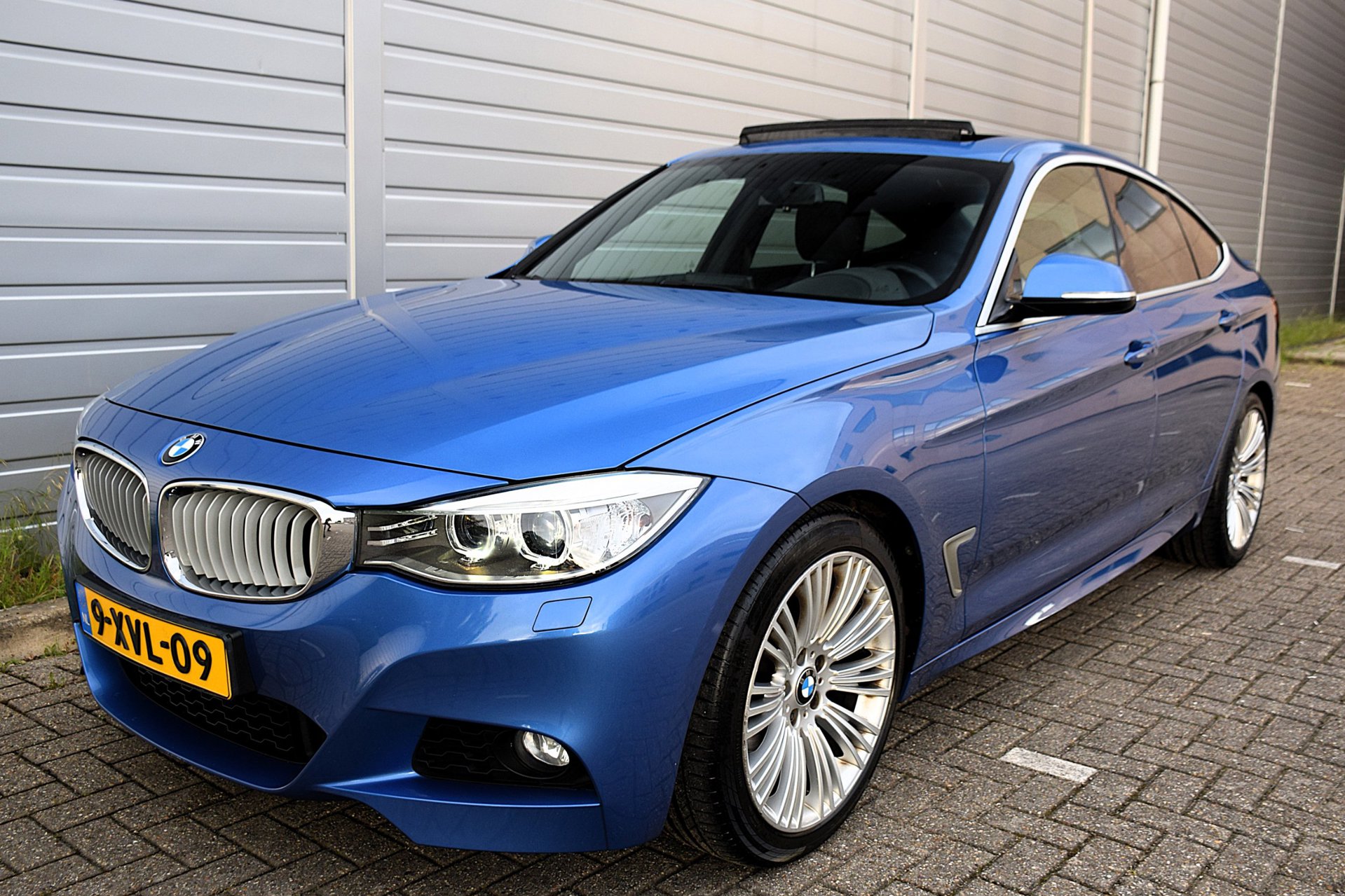 Foto van BMW 320i