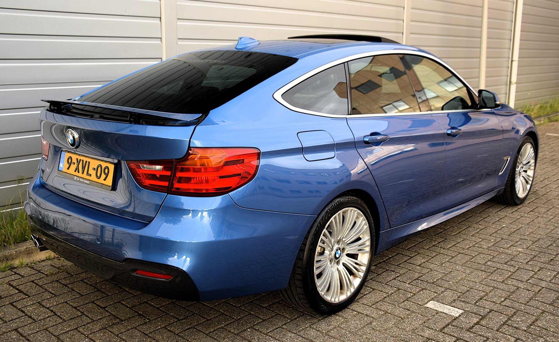 Foto van BMW 320i