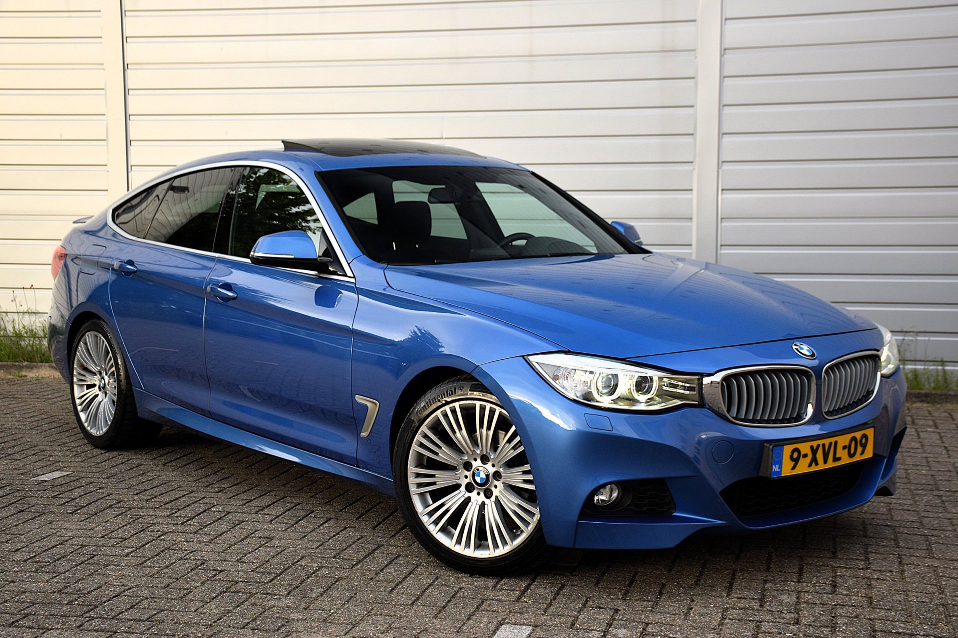 Foto van BMW 320i