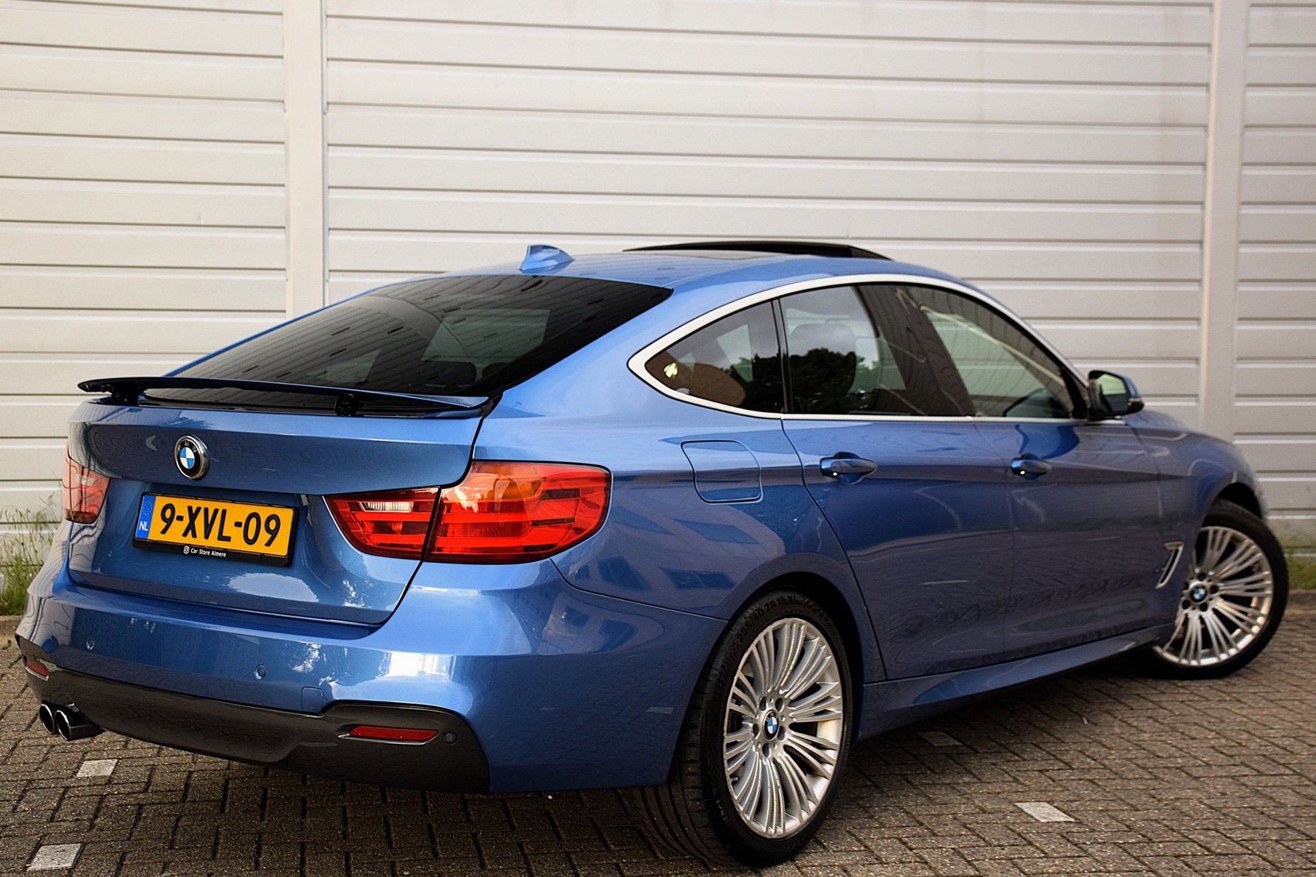Foto van BMW 320i