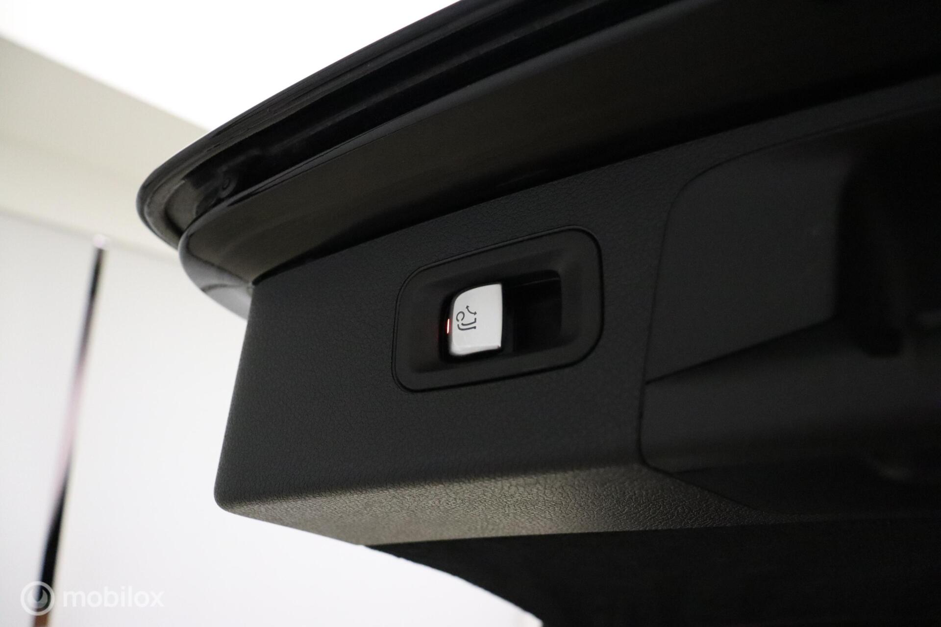 Foto van Mercedes-Benz E 300 D