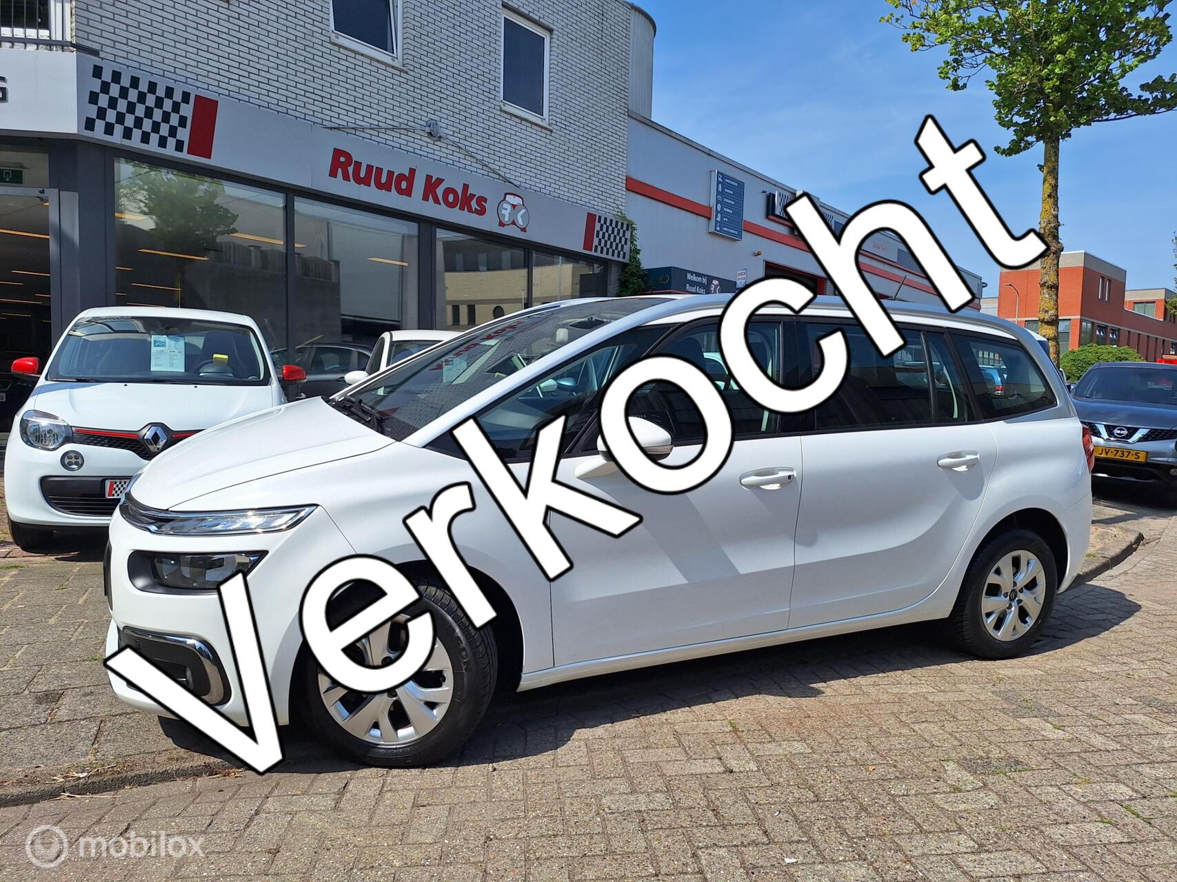 Citroen C4 Spacetourer 1.2 PURETECH BUSINESS • 7-ZITS • TREKHAAK • 2019 - voorkant