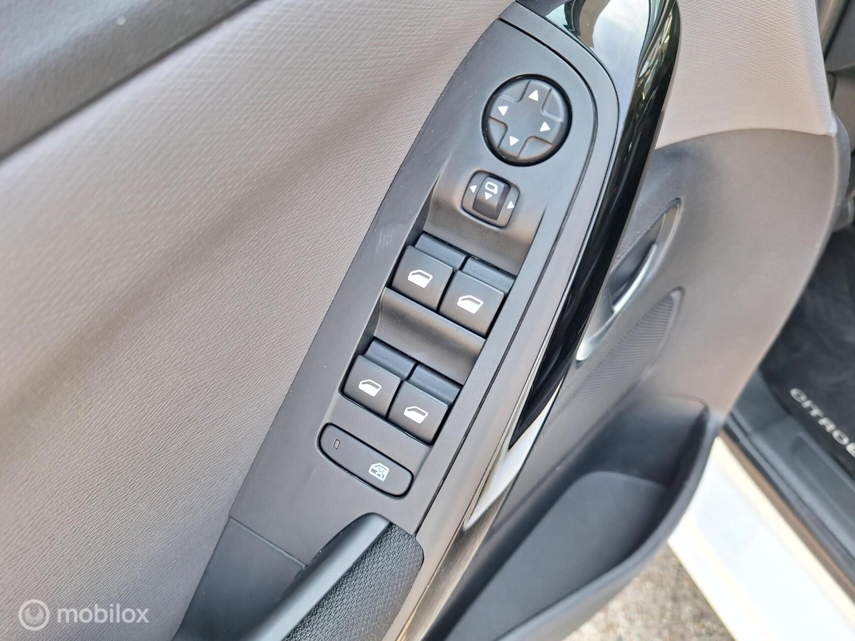 Foto van Citroen C4 Spacetourer