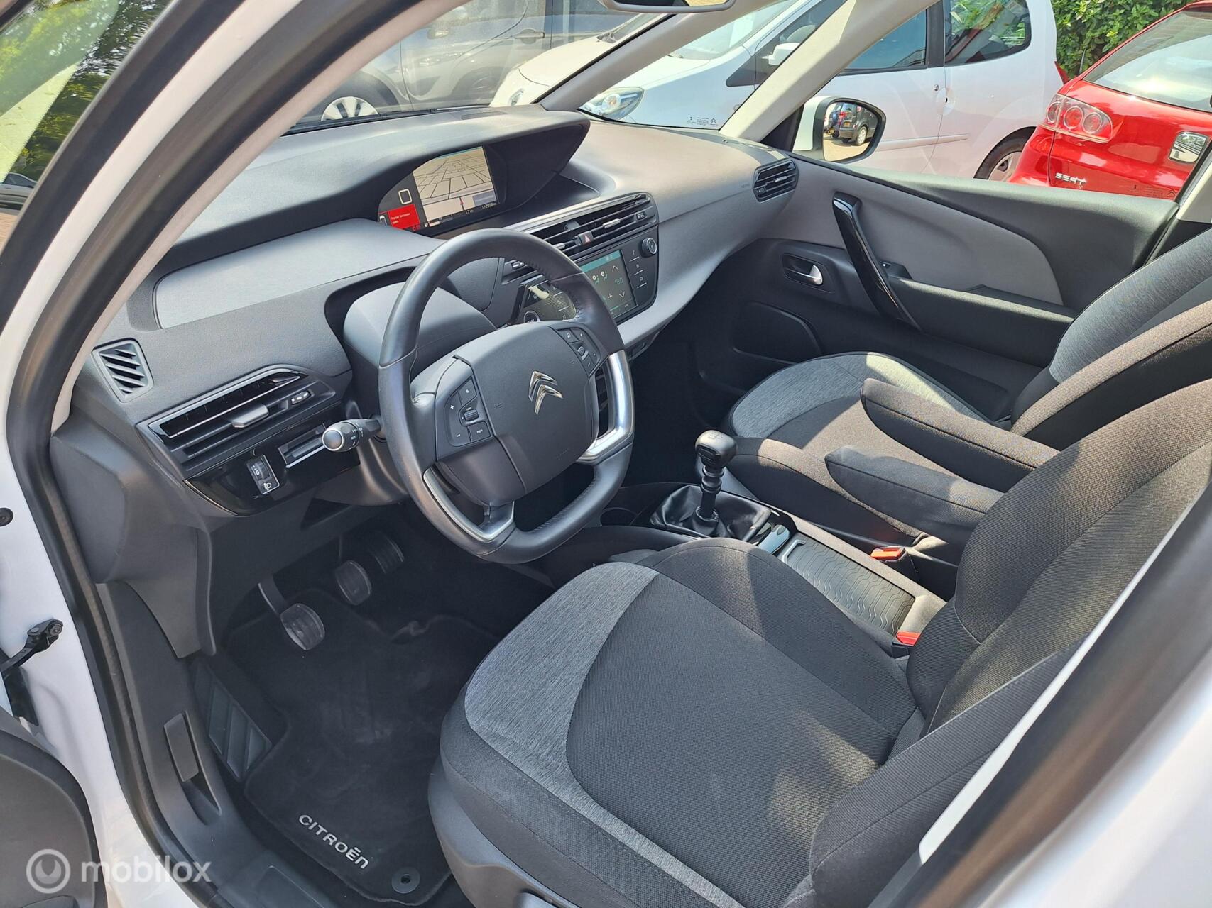 Foto van Citroen C4 Spacetourer