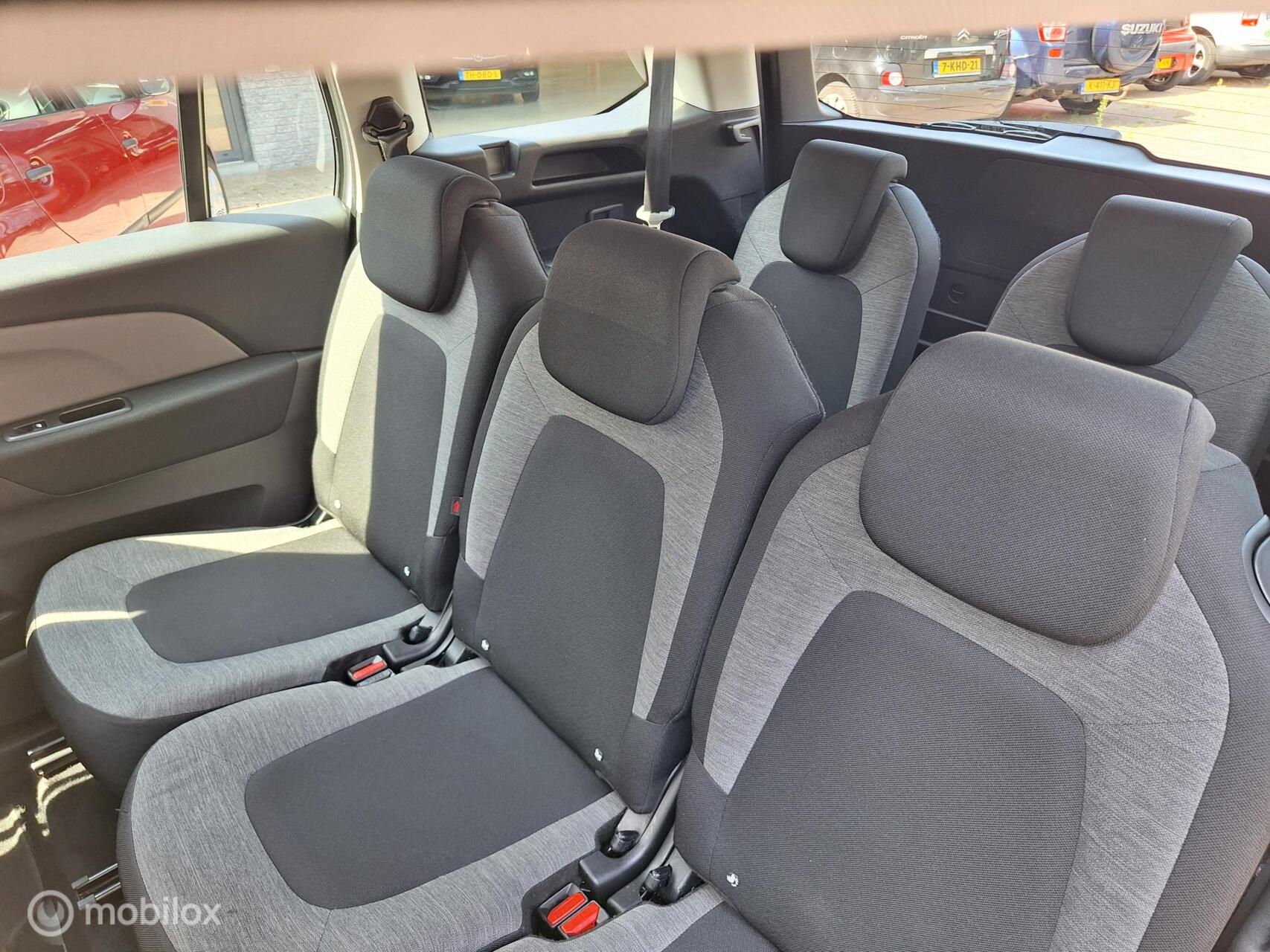 Foto van Citroen C4 Spacetourer