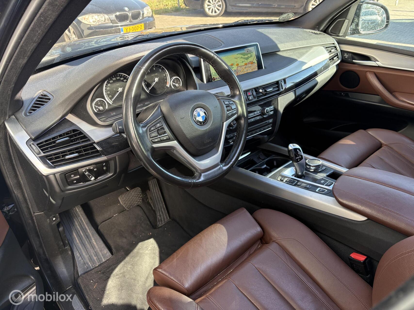 Foto van BMW X5 Xdrive40e