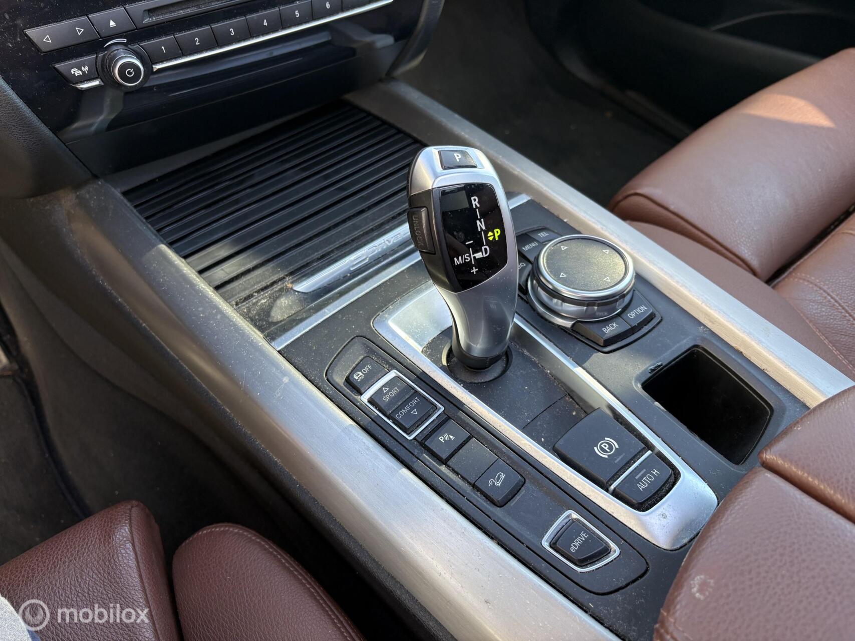 Foto van BMW X5 Xdrive40e