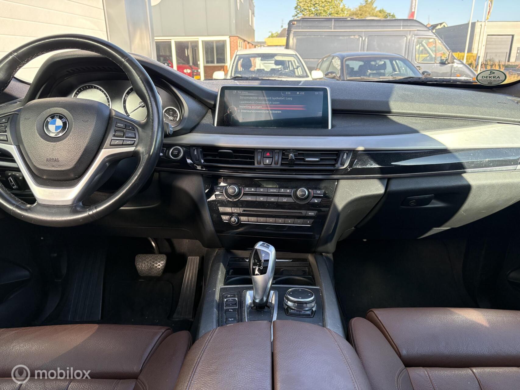 Foto van BMW X5 Xdrive40e