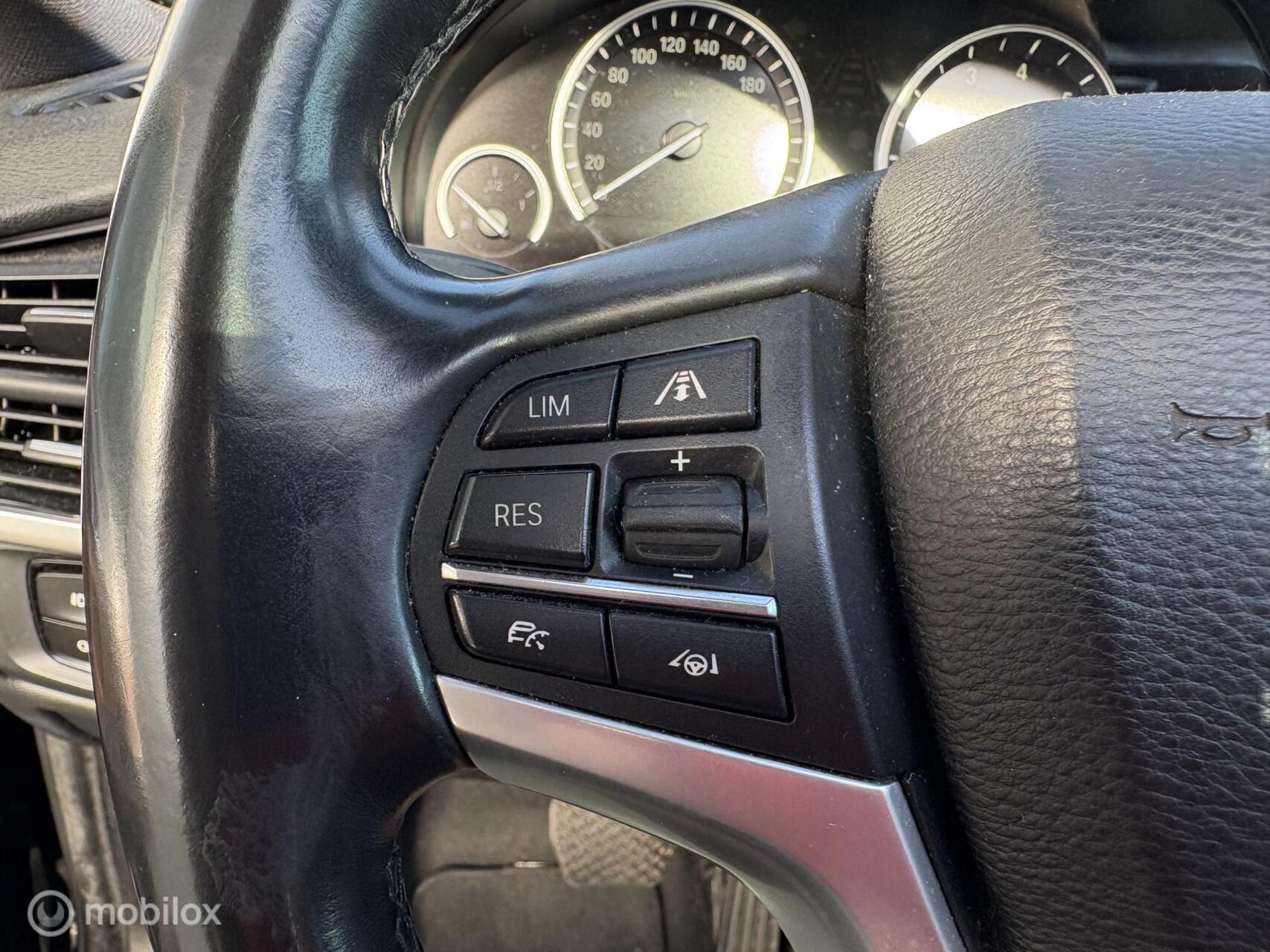 Foto van BMW X5 Xdrive40e