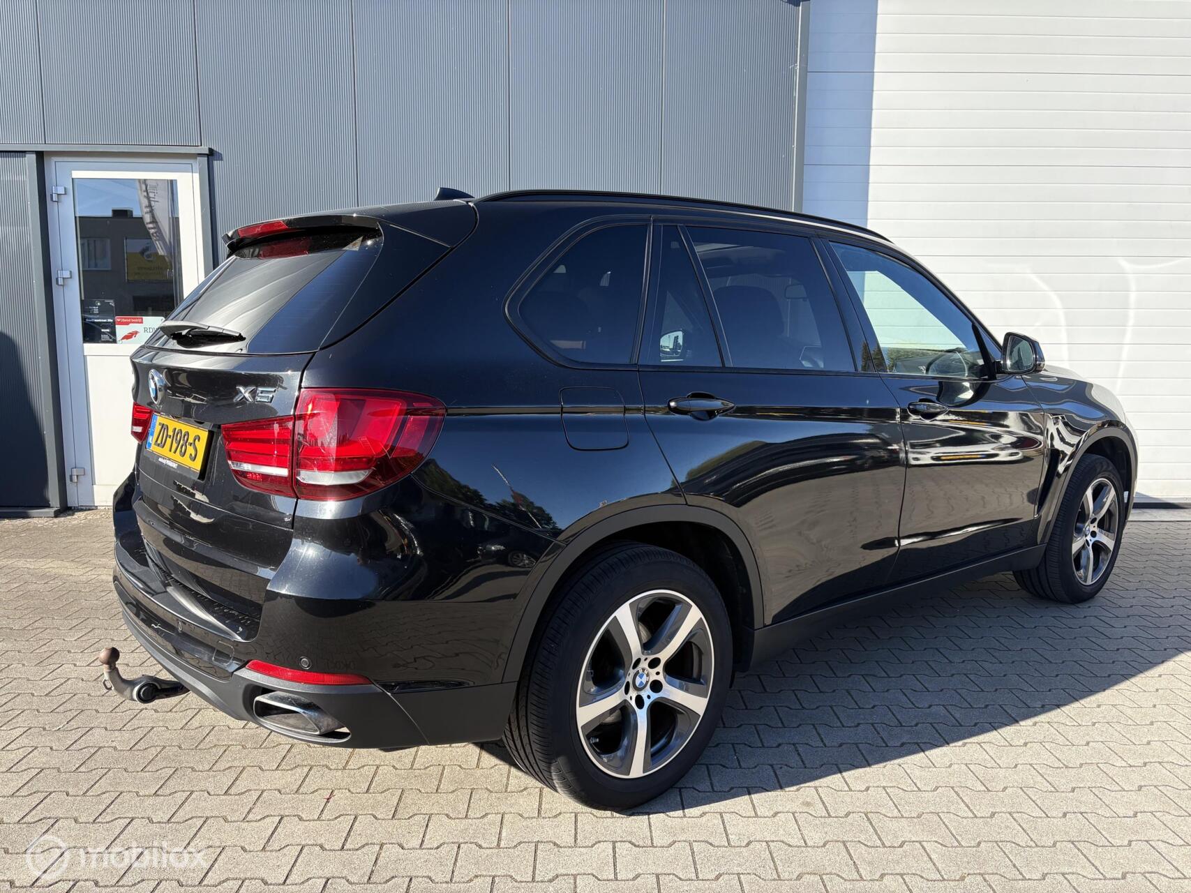 Foto van BMW X5 Xdrive40e
