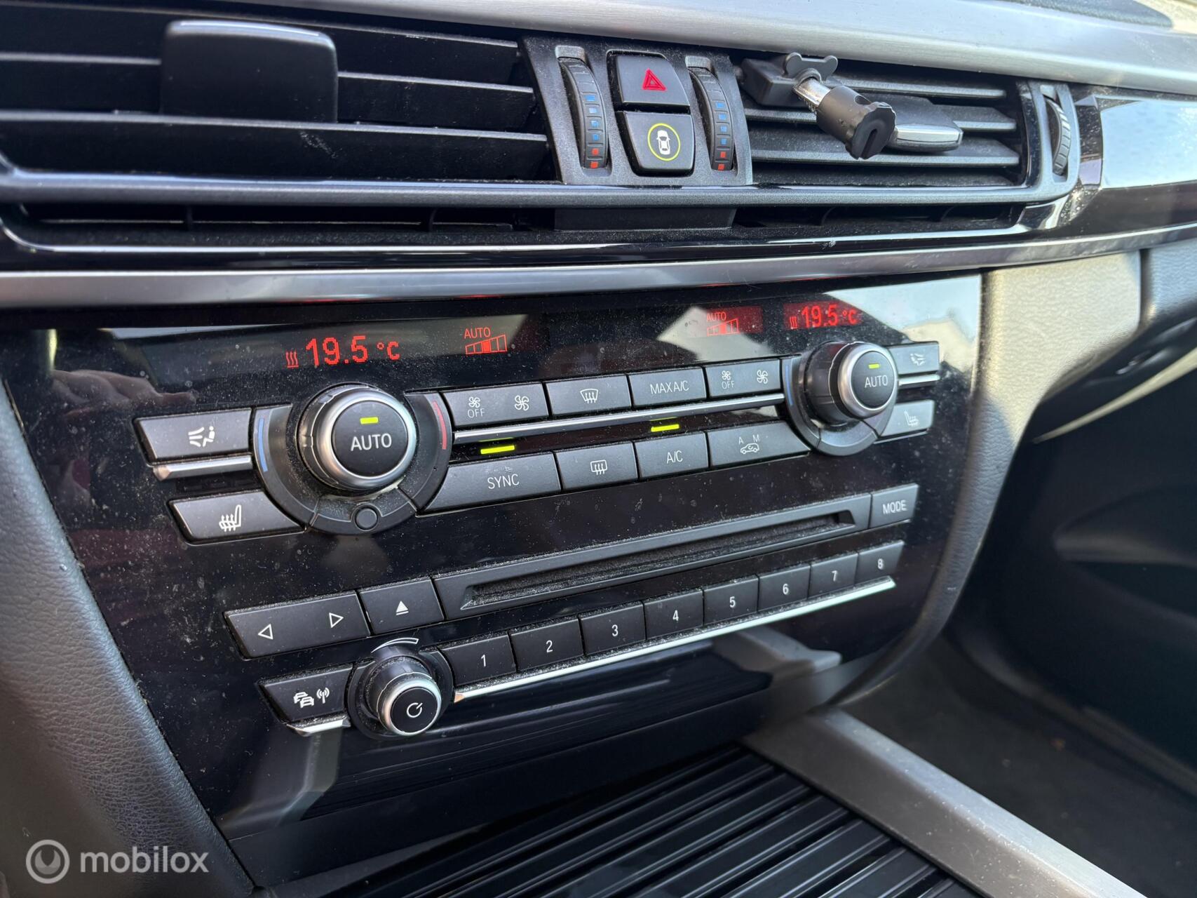 Foto van BMW X5 Xdrive40e