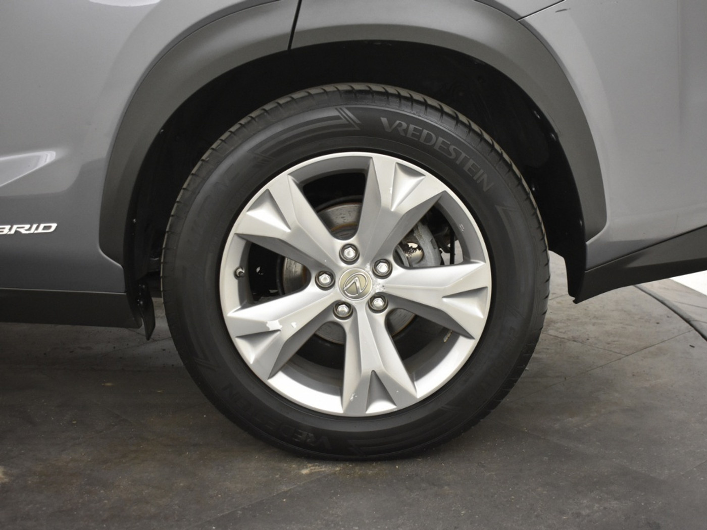 Foto van Lexus Lexus Nx300h