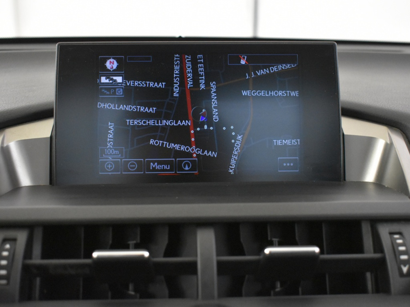 Foto van Lexus Lexus Nx300h