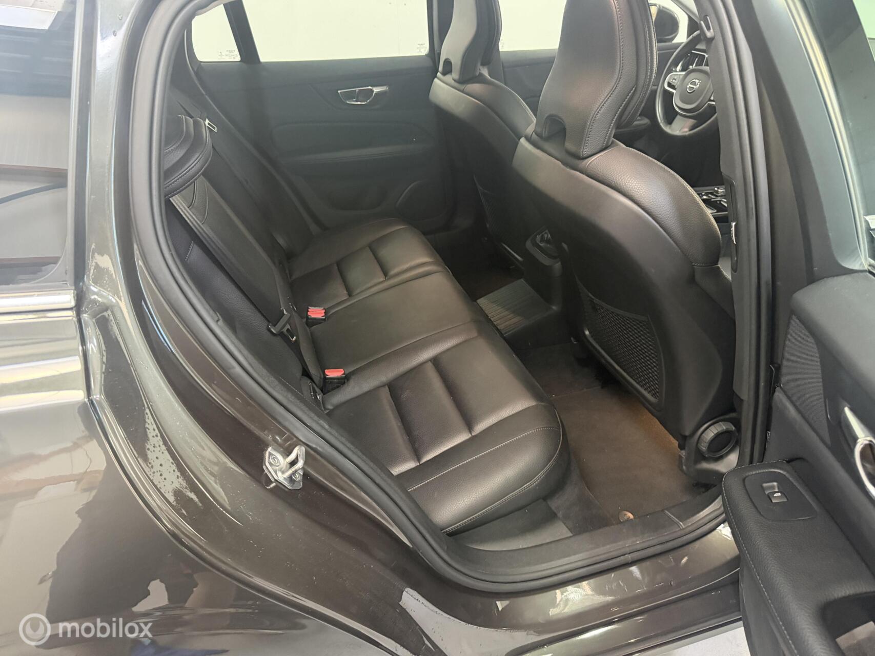 Foto van Volvo V60 T8 Twin Engine