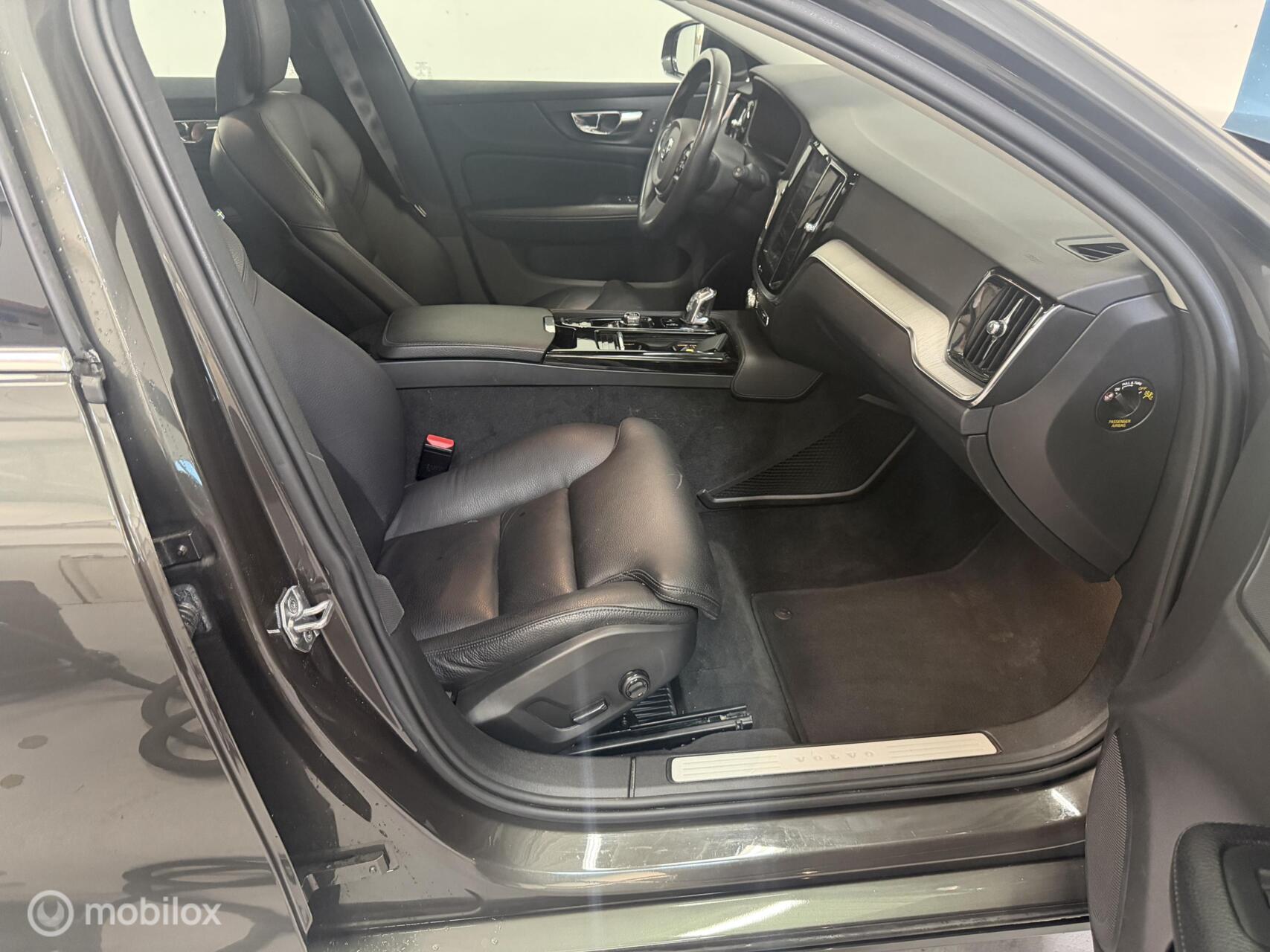 Foto van Volvo V60 T8 Twin Engine