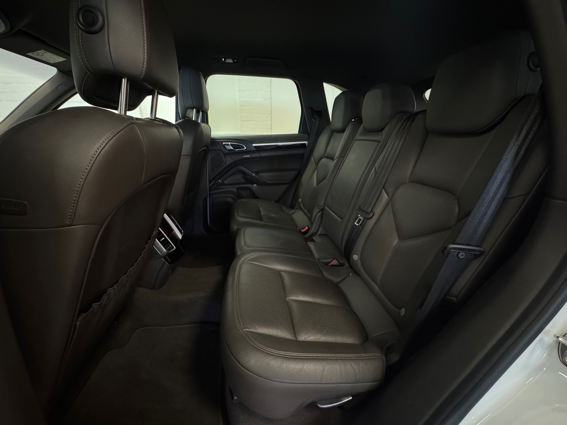 Foto van Porsche Cayenne S Hybrid