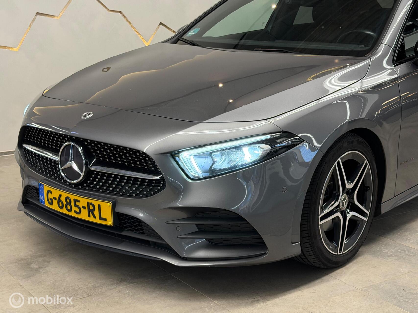 Foto van Mercedes-Benz A 180