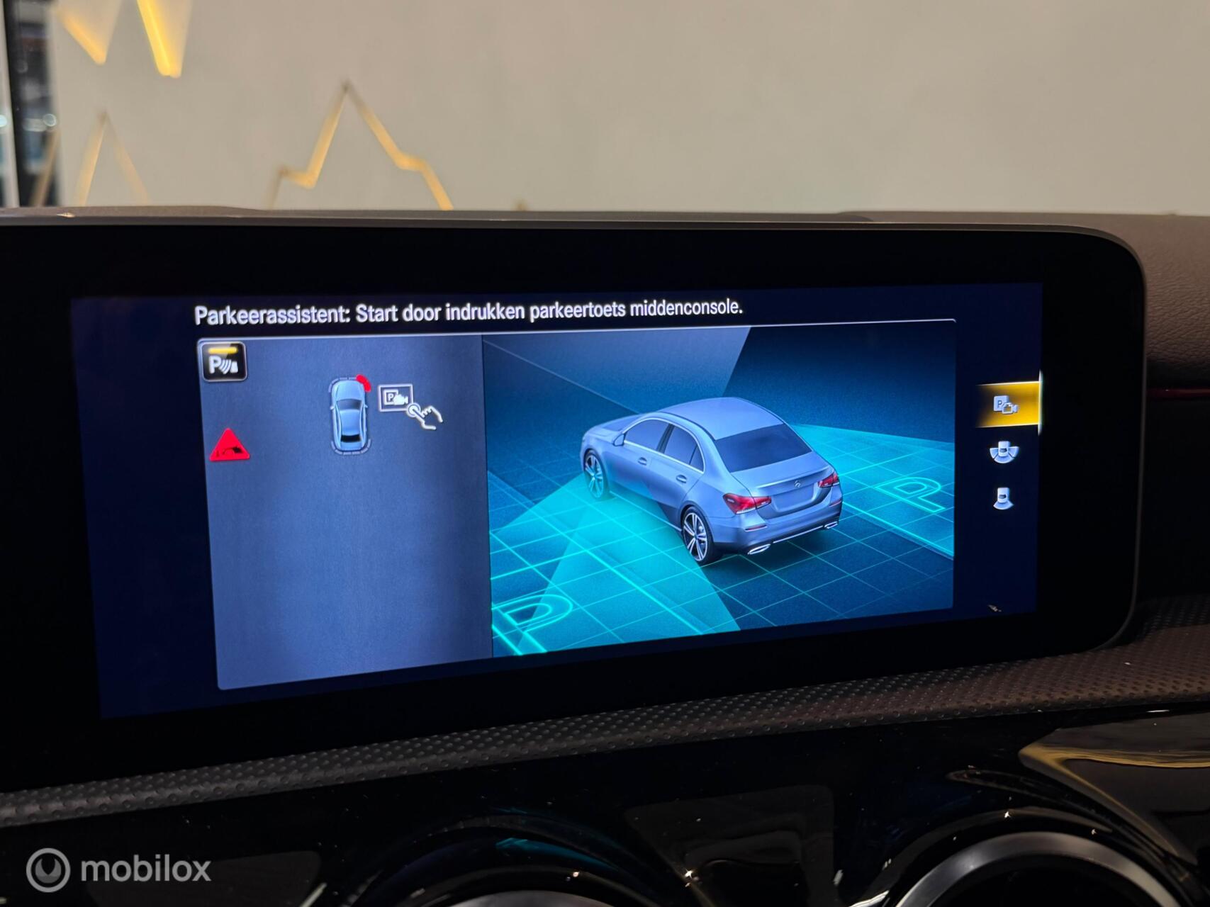 Foto van Mercedes-Benz A 180