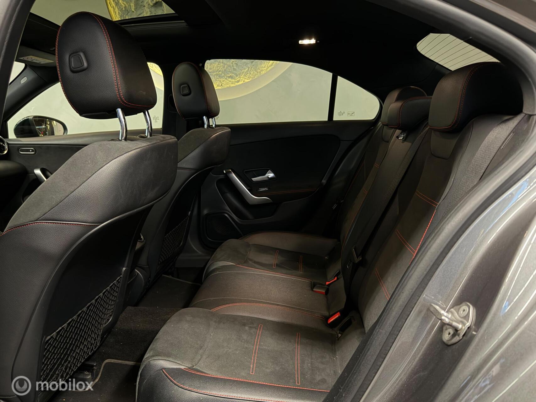 Foto van Mercedes-Benz A 180
