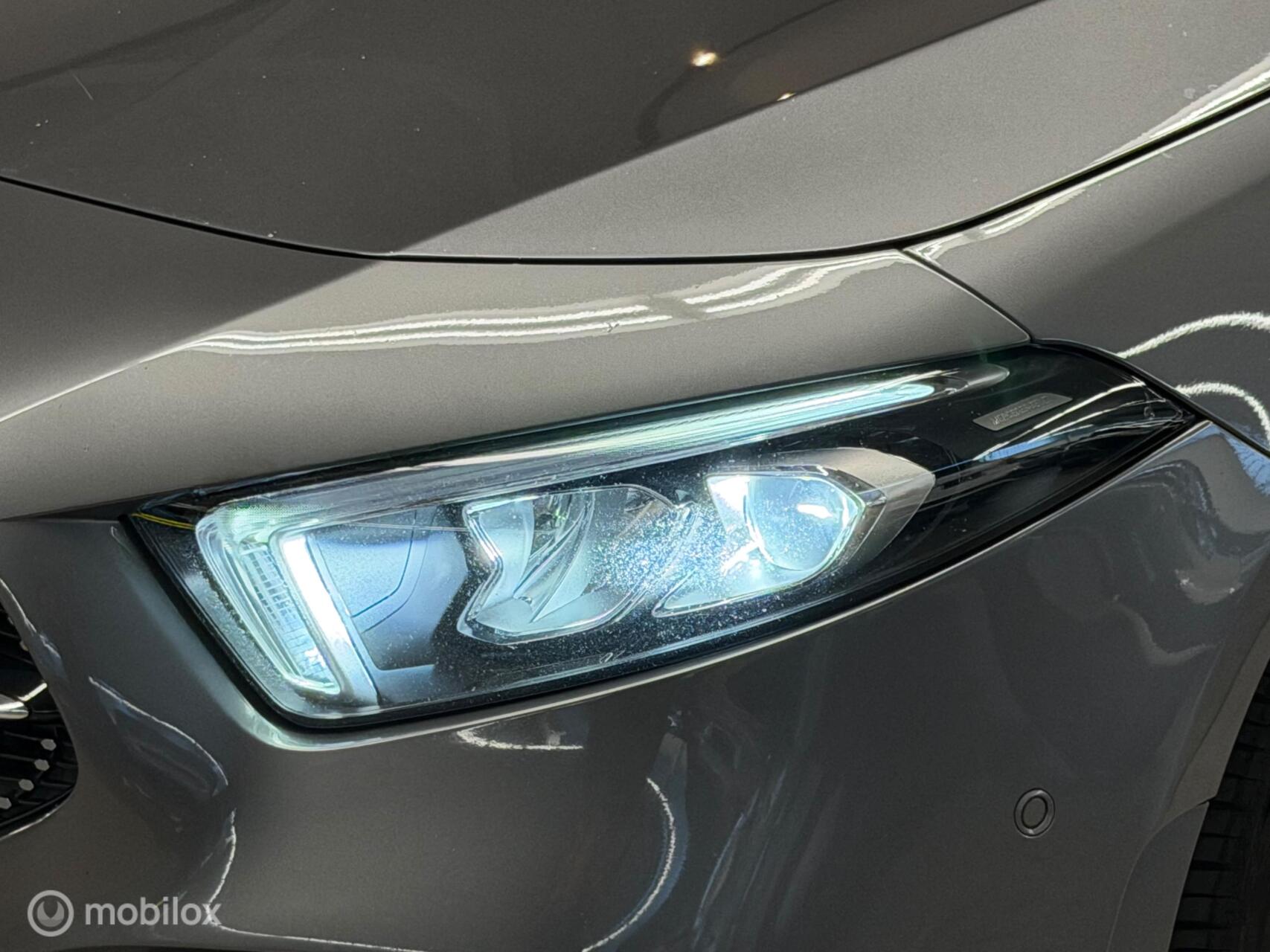 Foto van Mercedes-Benz A 180