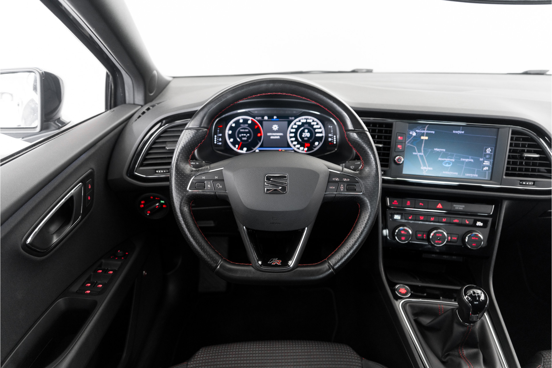 Foto van Seat Leon Sportourer ST
