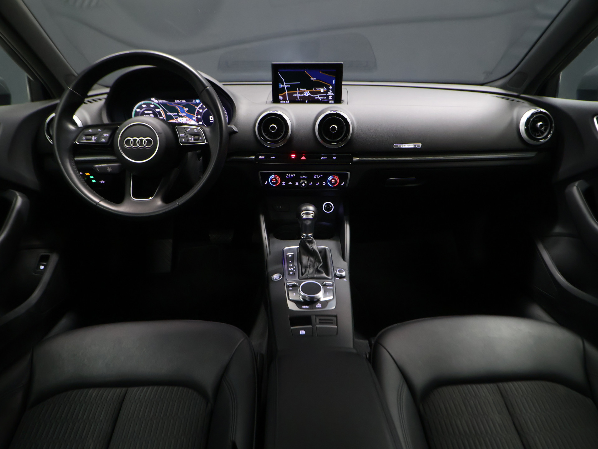 Foto van Audi A3 Sportback E-tron