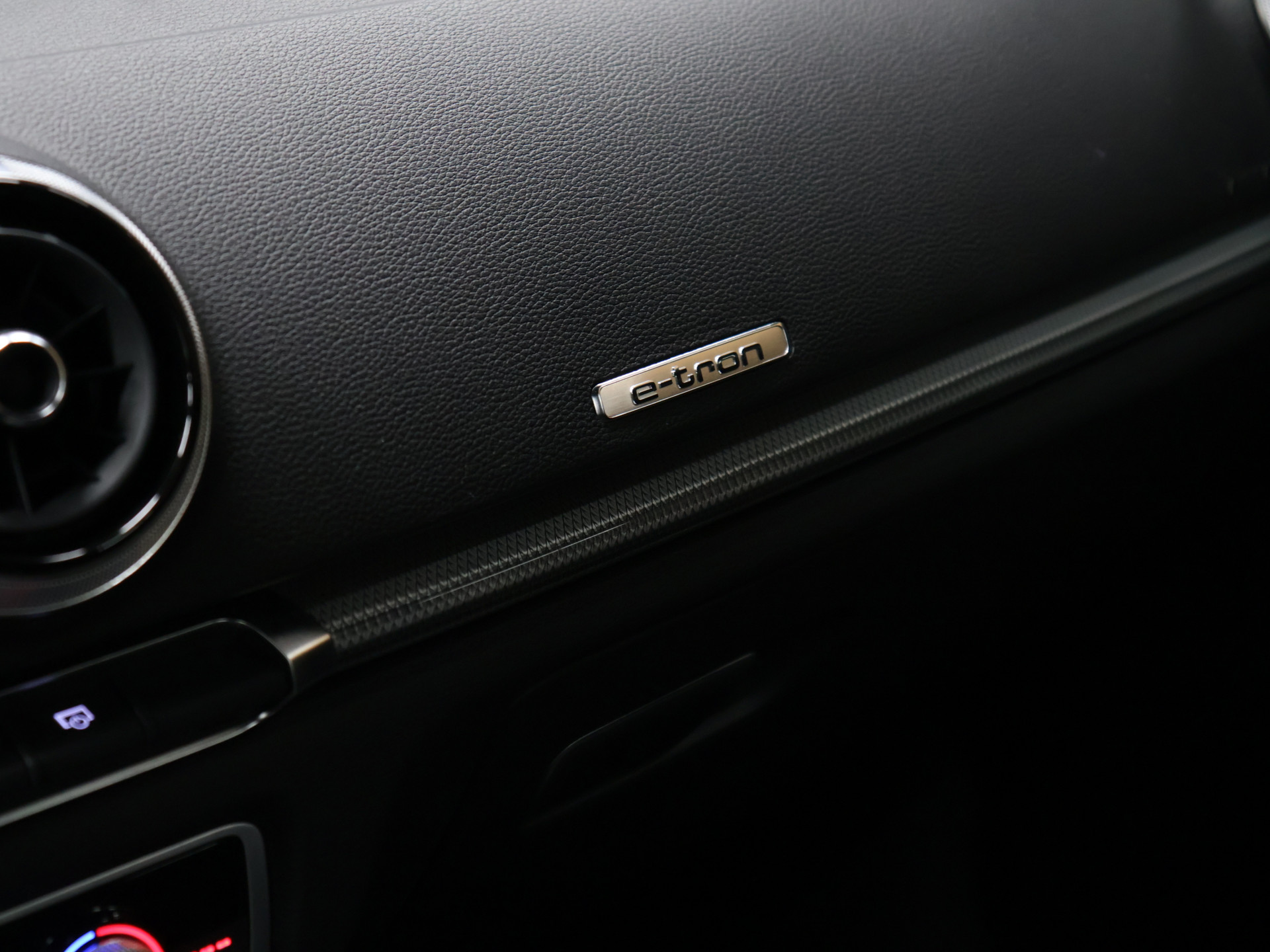 Foto van Audi A3 Sportback E-tron