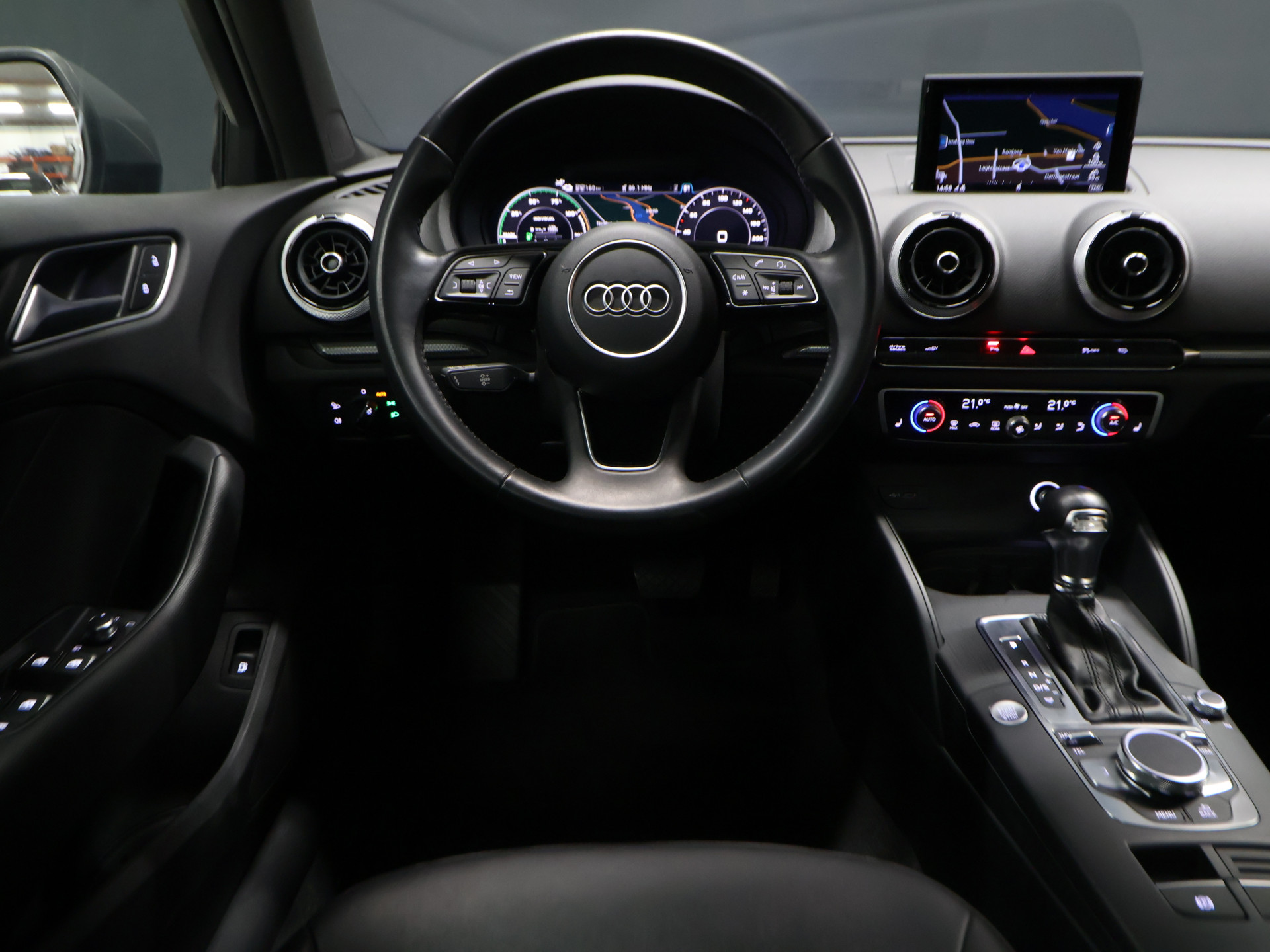 Foto van Audi A3 Sportback E-tron