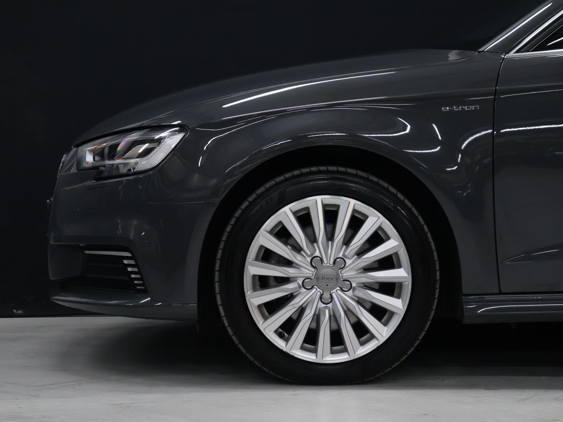 Foto van Audi A3 Sportback E-tron