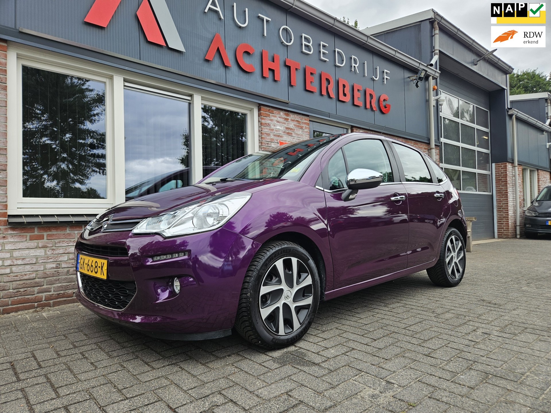 Citroen C3 1.2 PureTech Collection Airco/Clima! Cruise Control! Dealer Onderhouden! NAP! Nette Auto! 2015 - voorkant