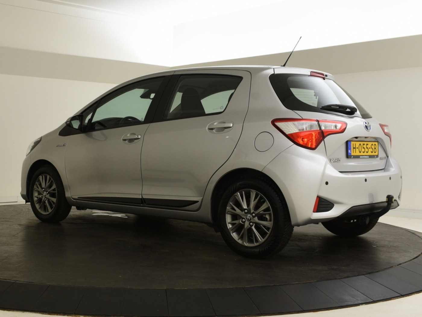 Foto van Toyota Toyota Yaris Hybrid