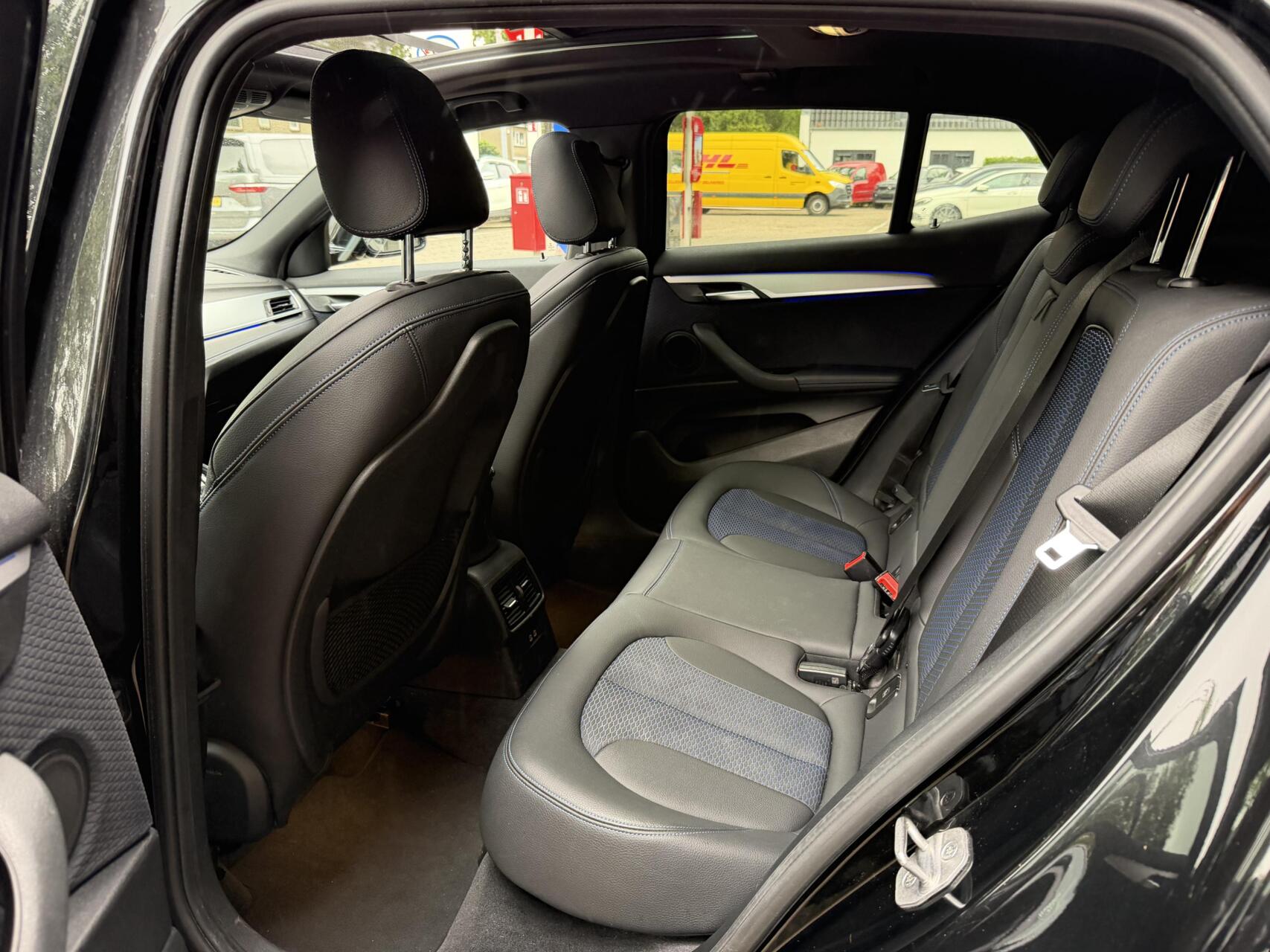 Foto van BMW X2 Sdrive18i