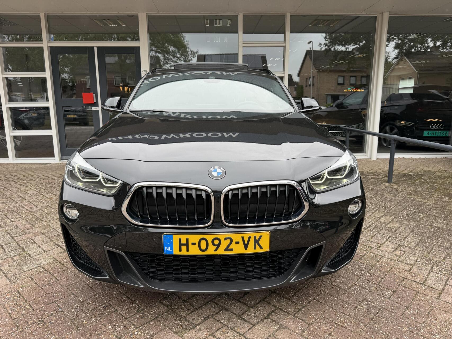 Foto van BMW X2 Sdrive18i