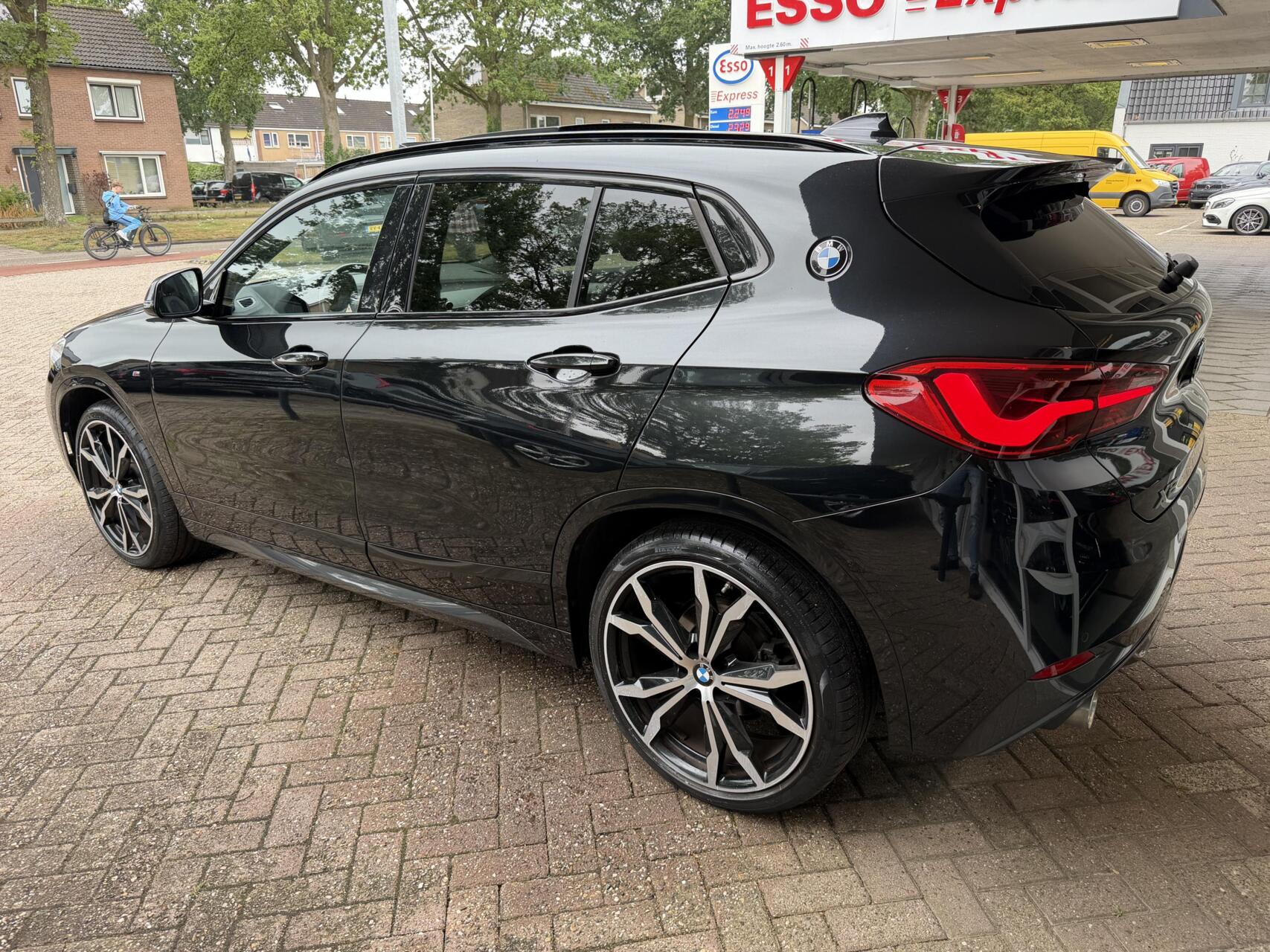 Foto van BMW X2 Sdrive18i