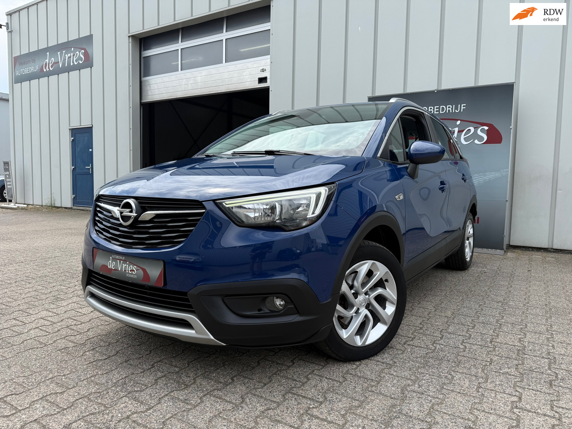 Opel Crossland X 1.2 Turbo Innovation / Airco / Navi / Cruise Control / Apple Carplay / Lane assist / 2019 - voorkant