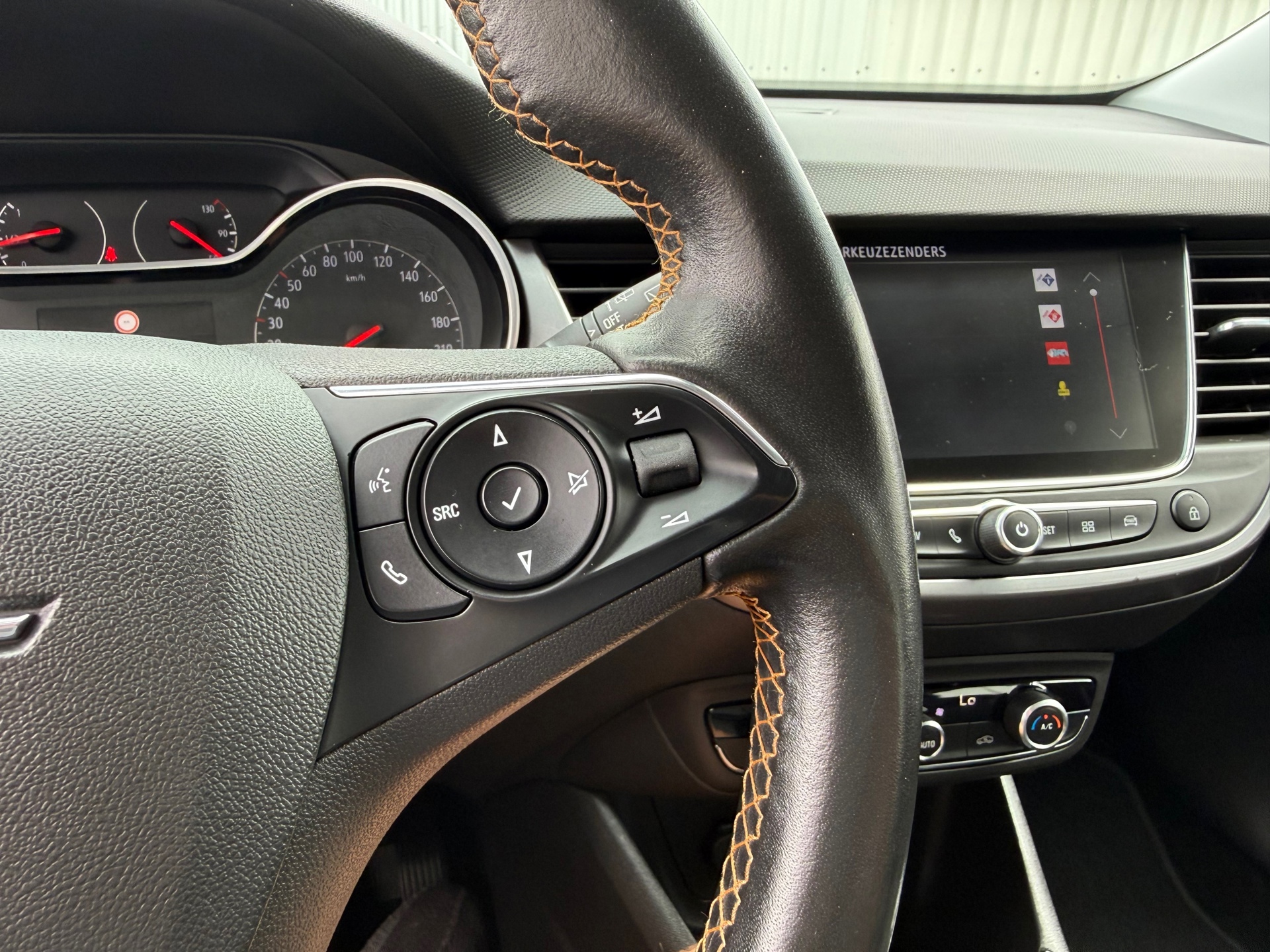 Foto van Opel Crossland X