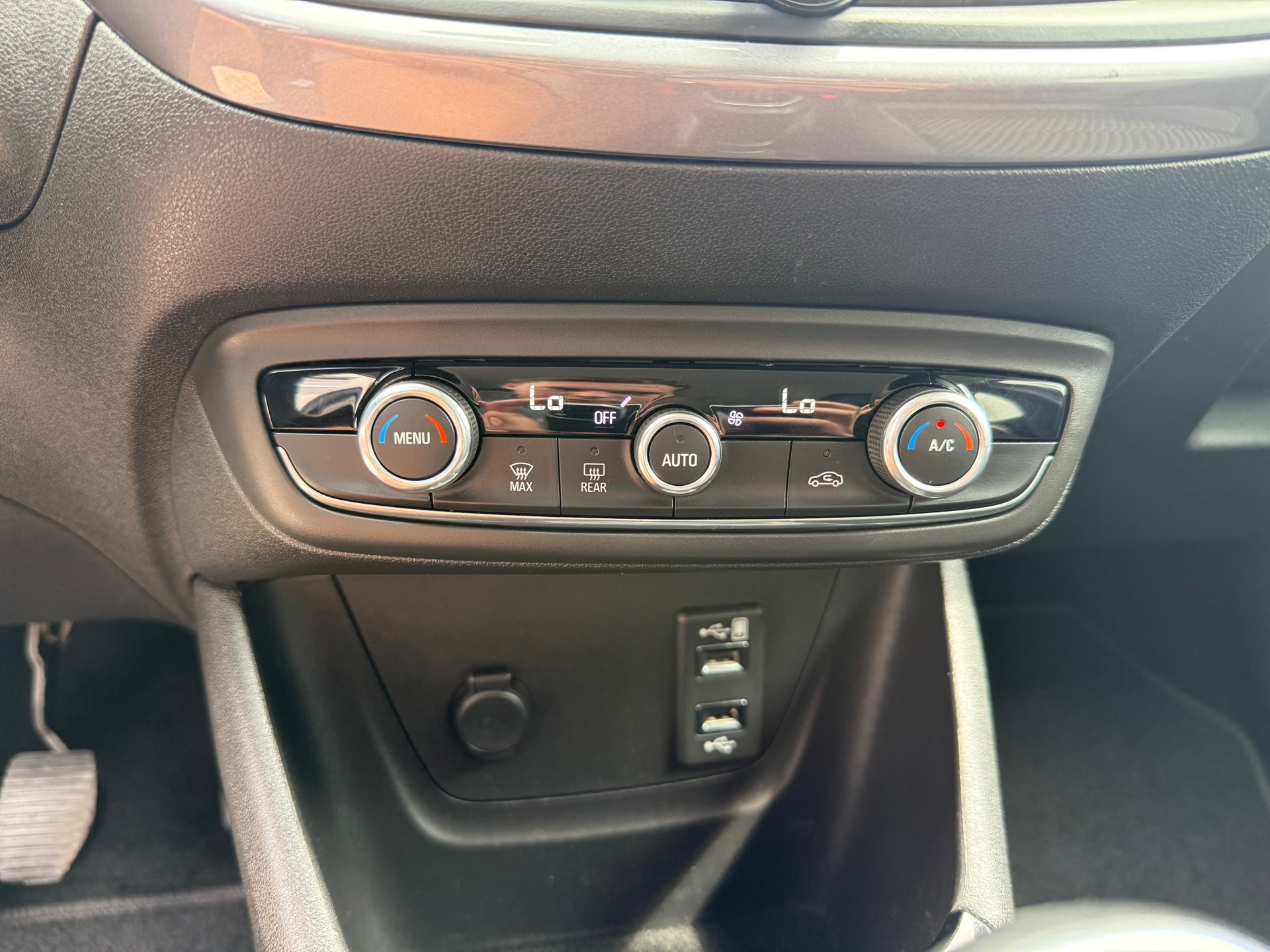 Foto van Opel Crossland X