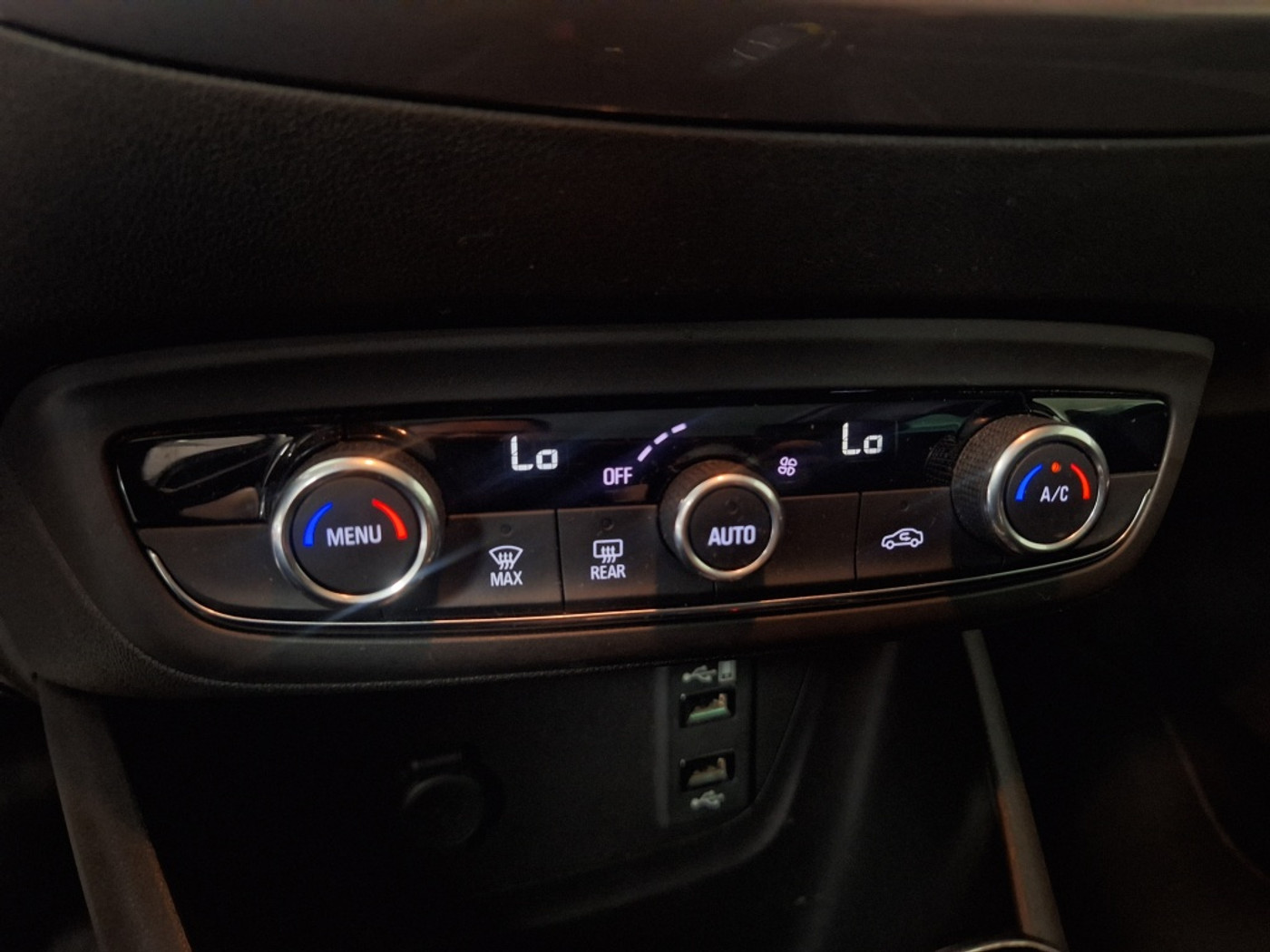 Foto van Opel Crossland X