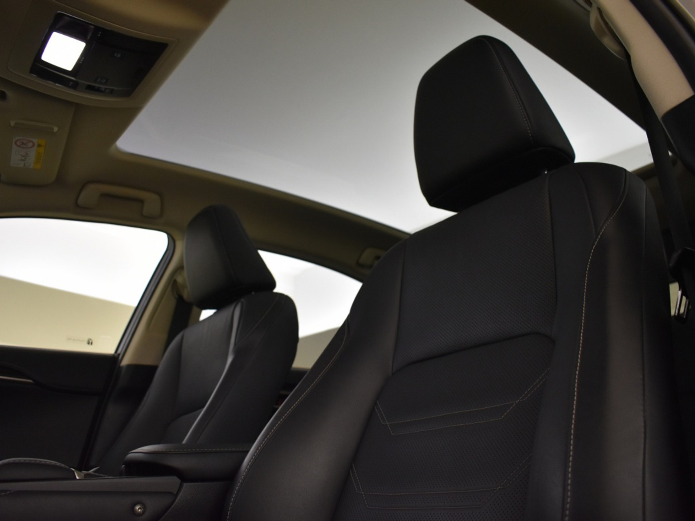 Foto van Lexus Lexus Nx300h