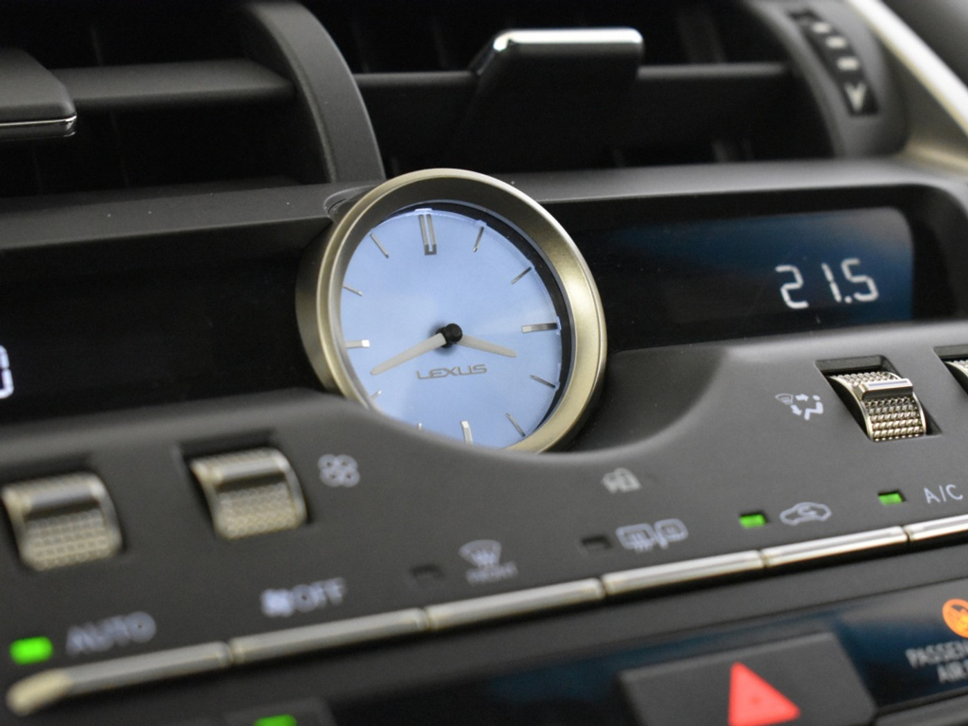 Foto van Lexus Lexus Nx300h