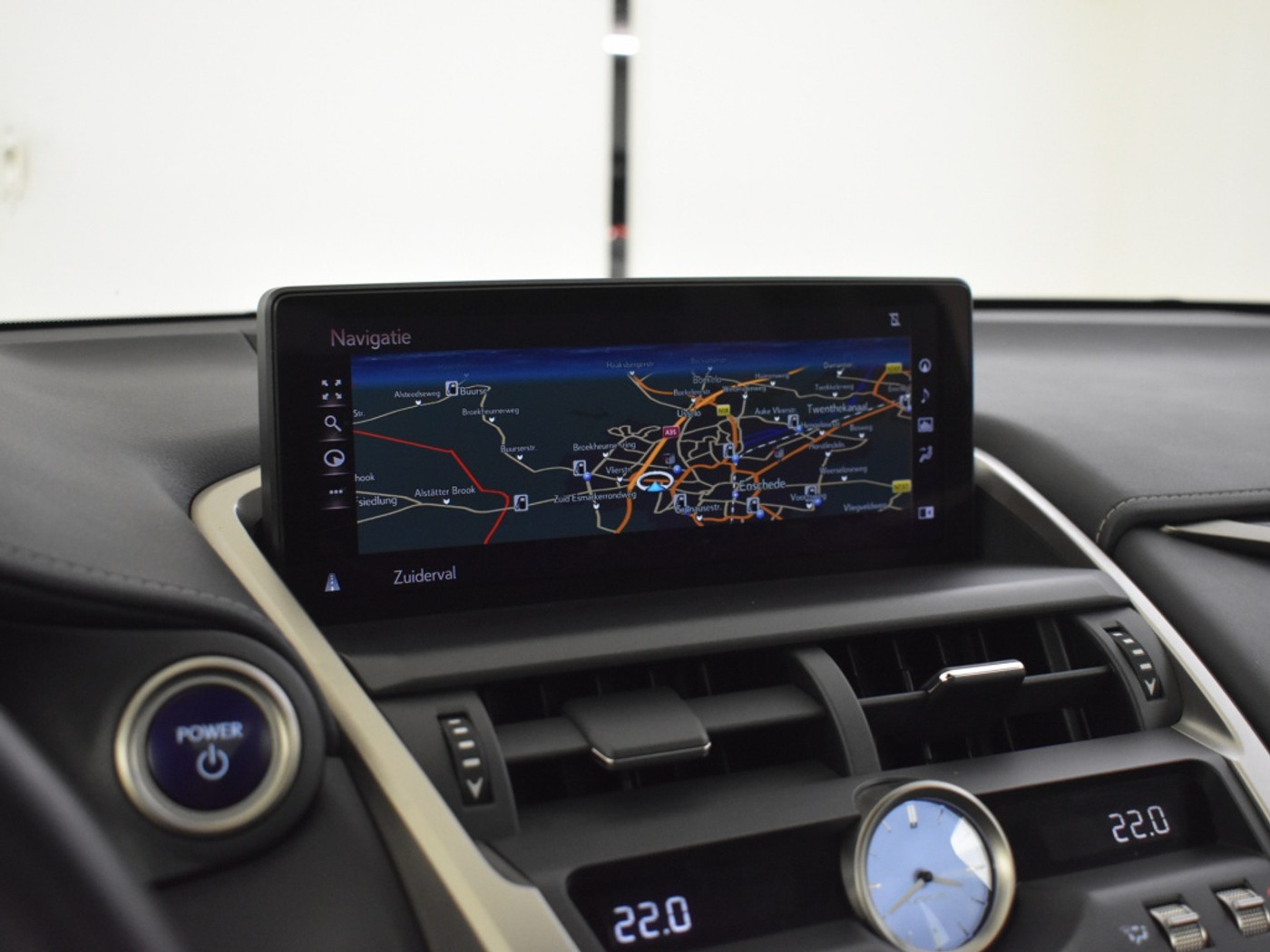 Foto van Lexus Lexus Nx300h